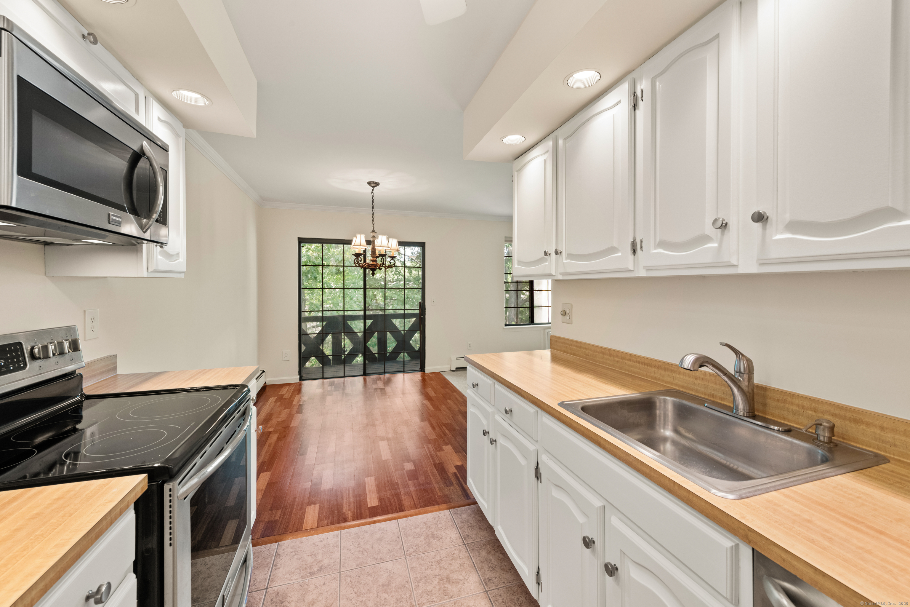 50 Aiken Street APT 425