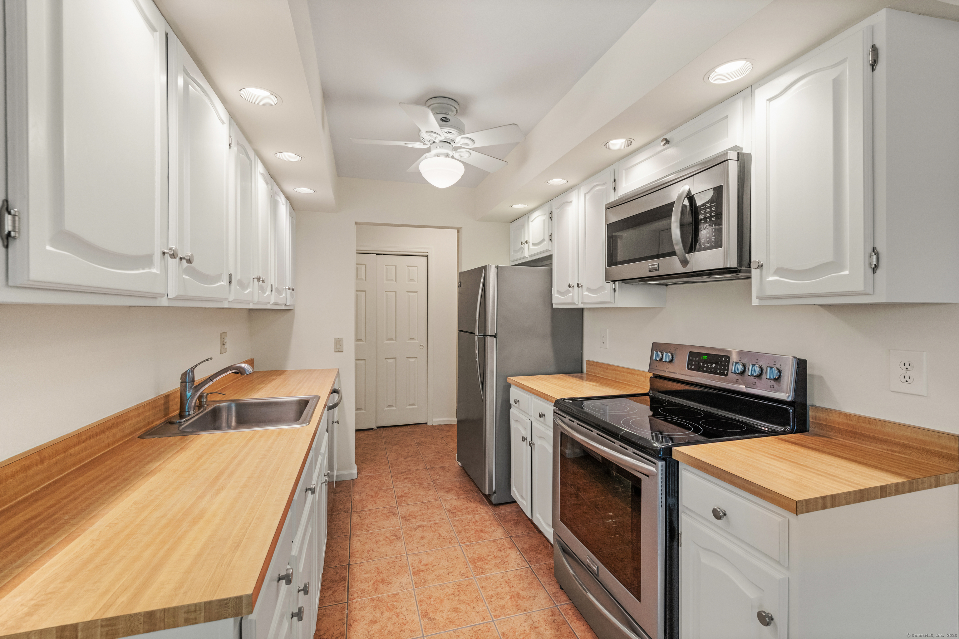 50 Aiken Street APT 425