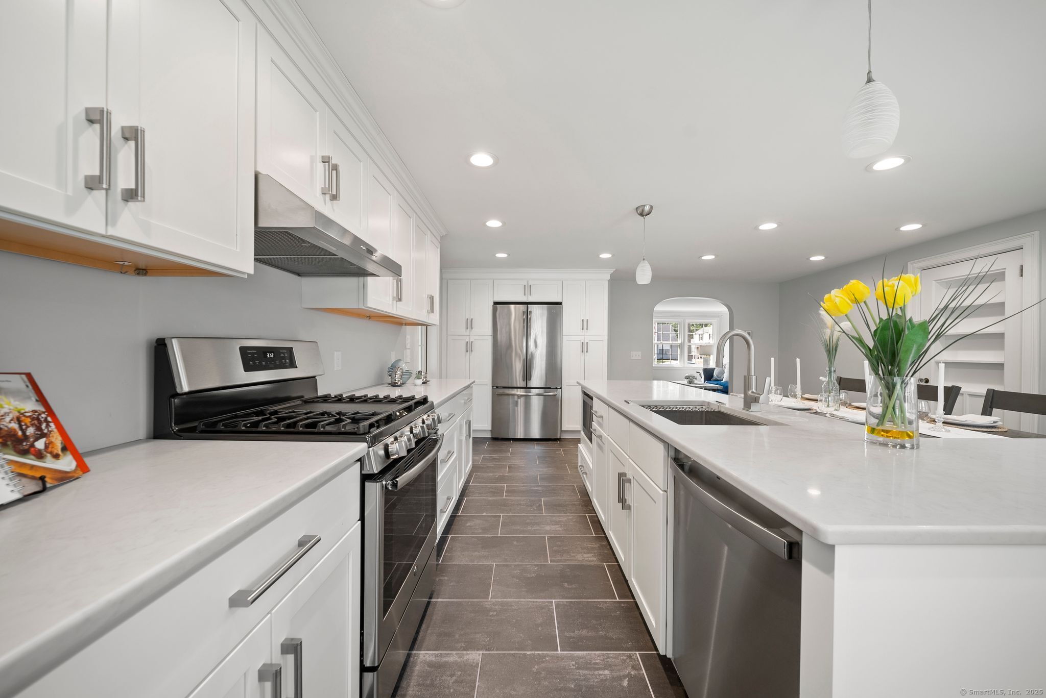 21 Oakwood Manor