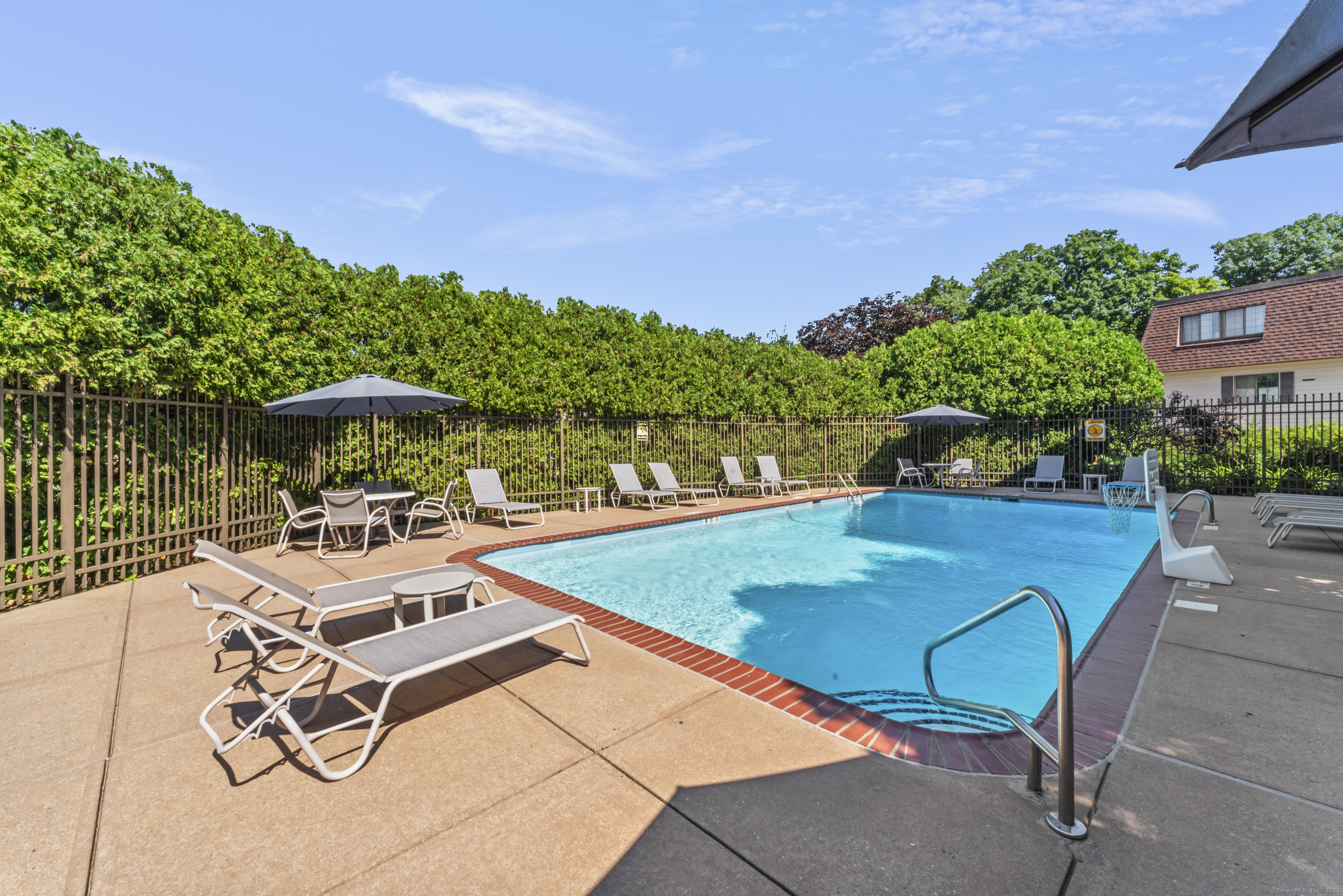 202 Soundview Avenue 50