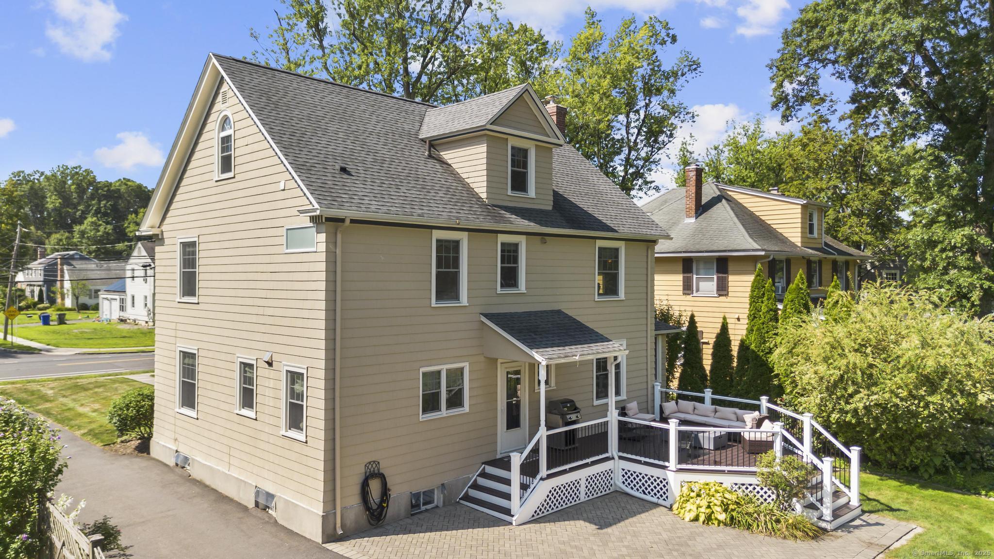 270 Fern Street