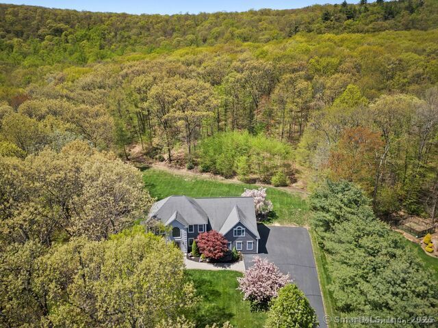 420 Winding Ridge