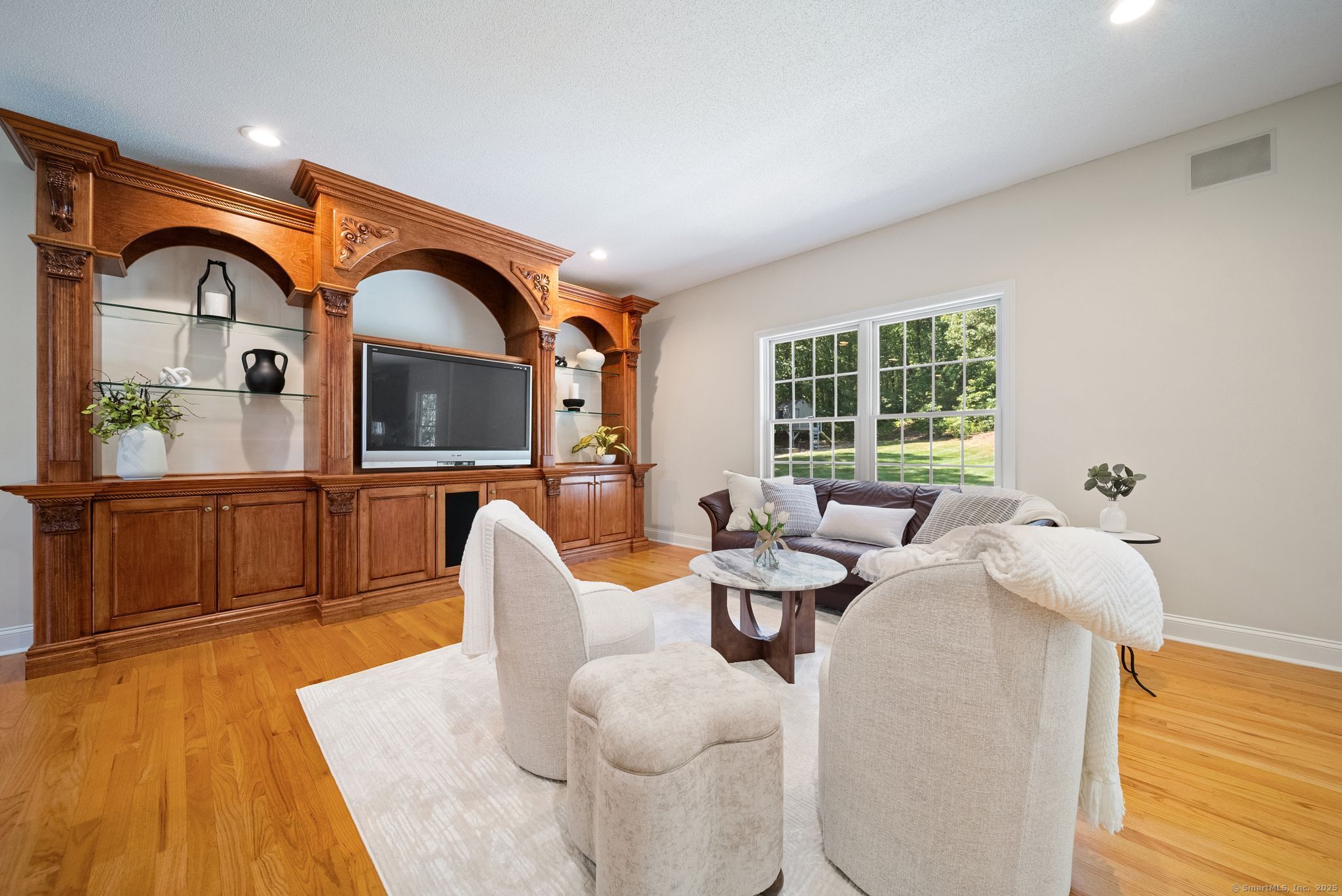 420 Winding Ridge