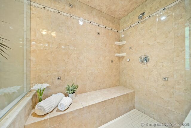 420 Winding Ridge