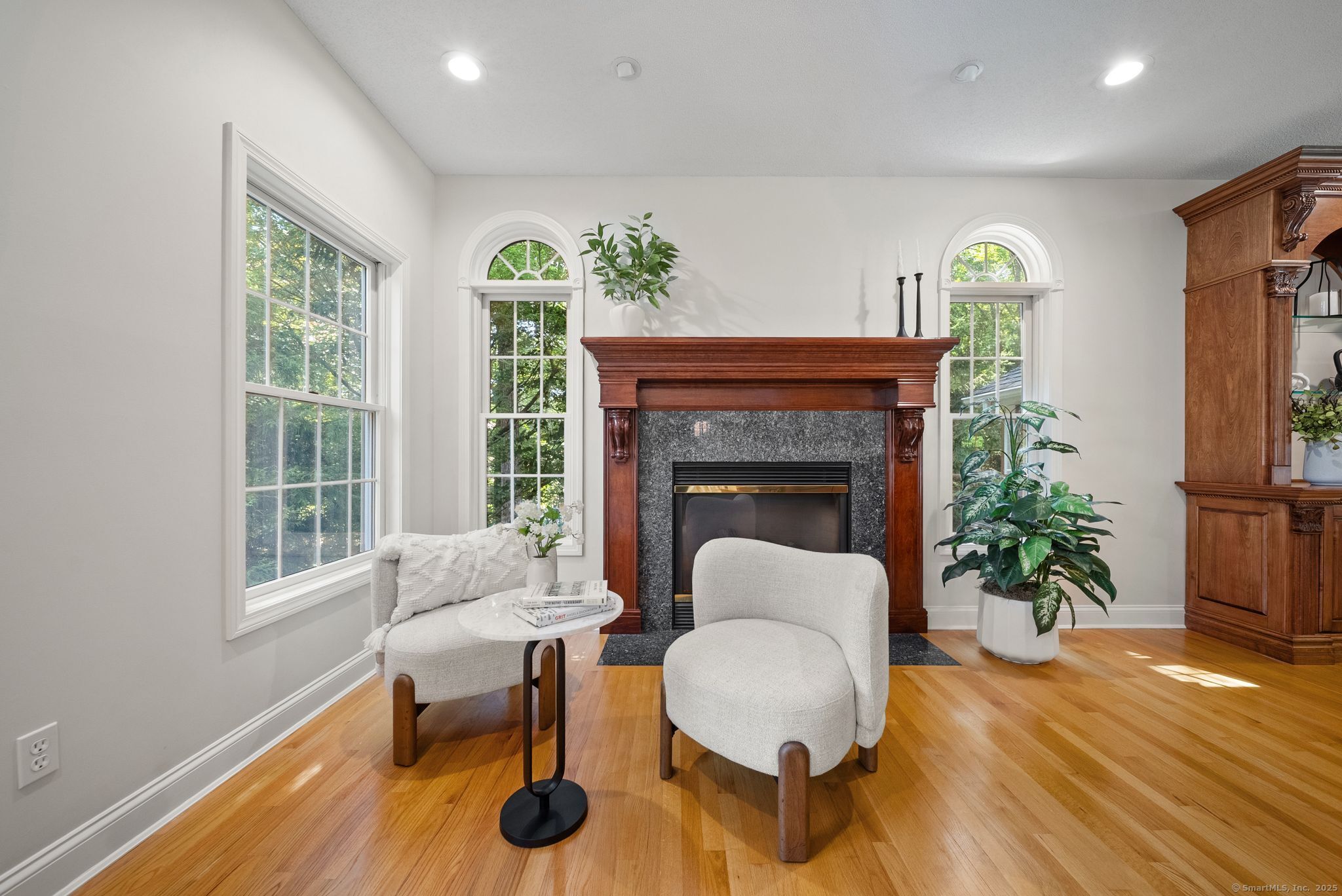 420 Winding Ridge