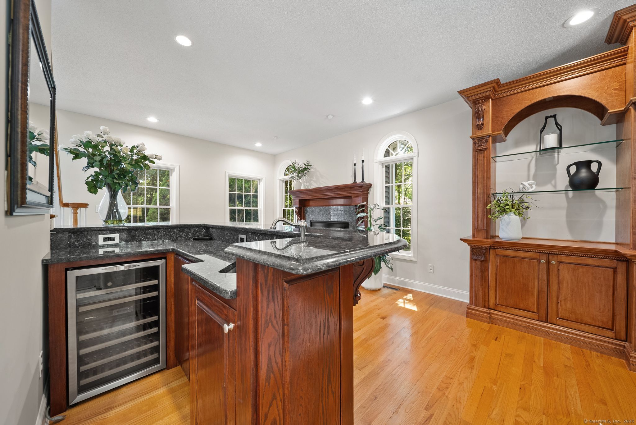 420 Winding Ridge