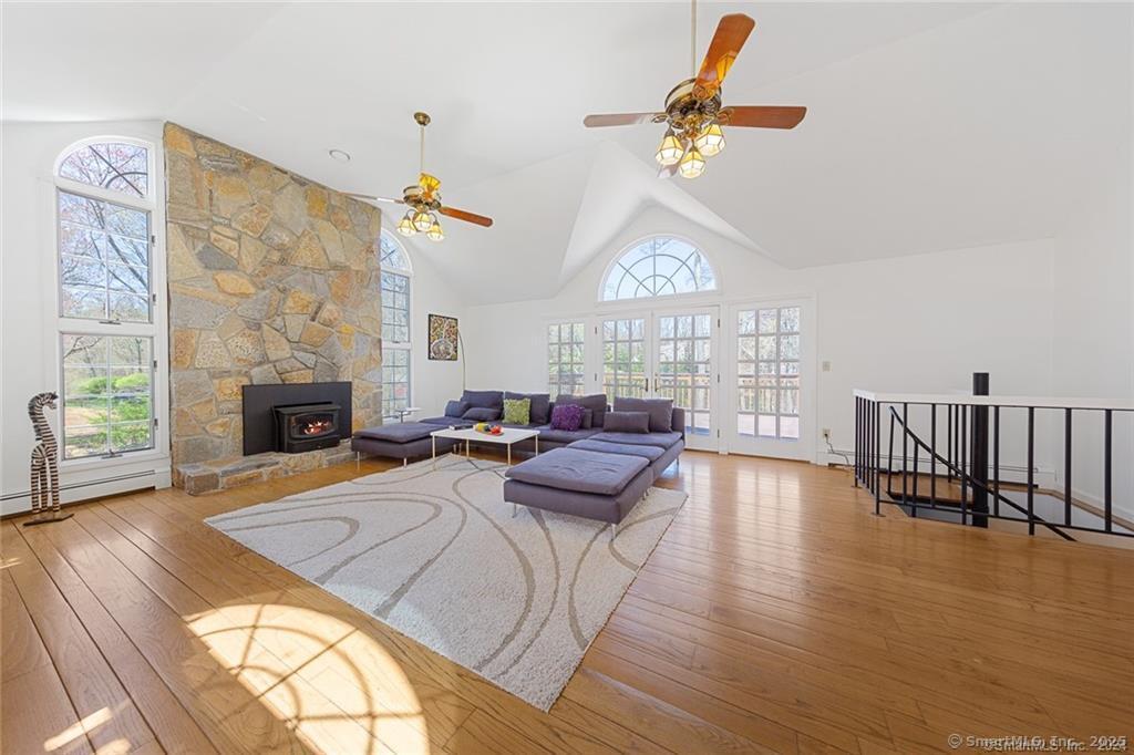 41 Burr Farms Road