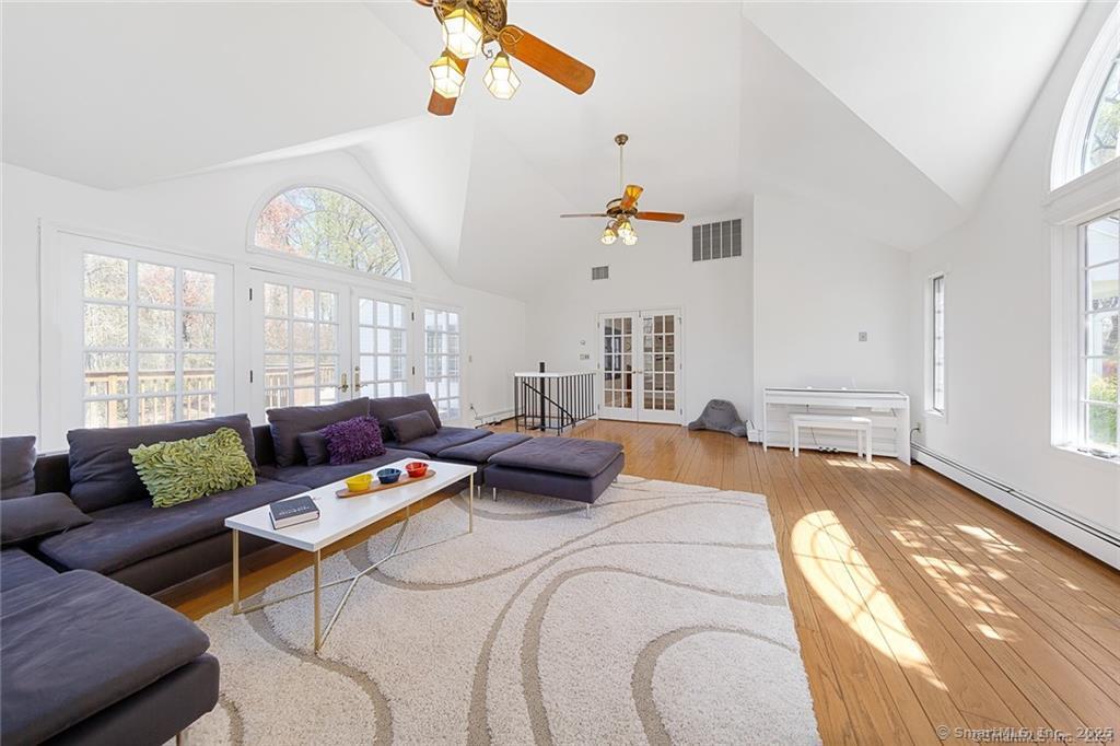 41 Burr Farms Road