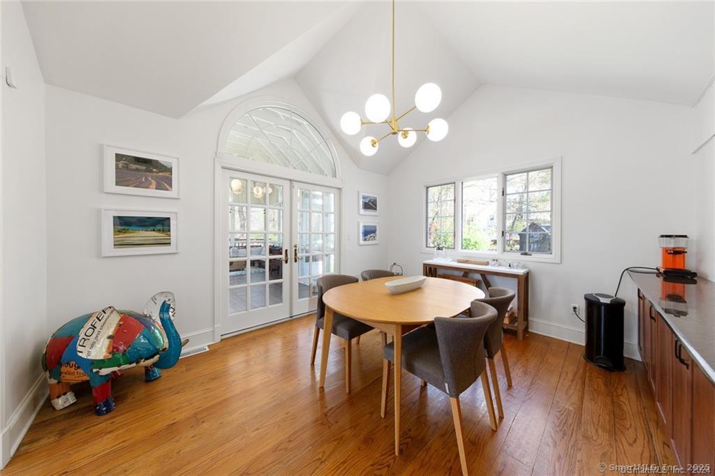 41 Burr Farms Road