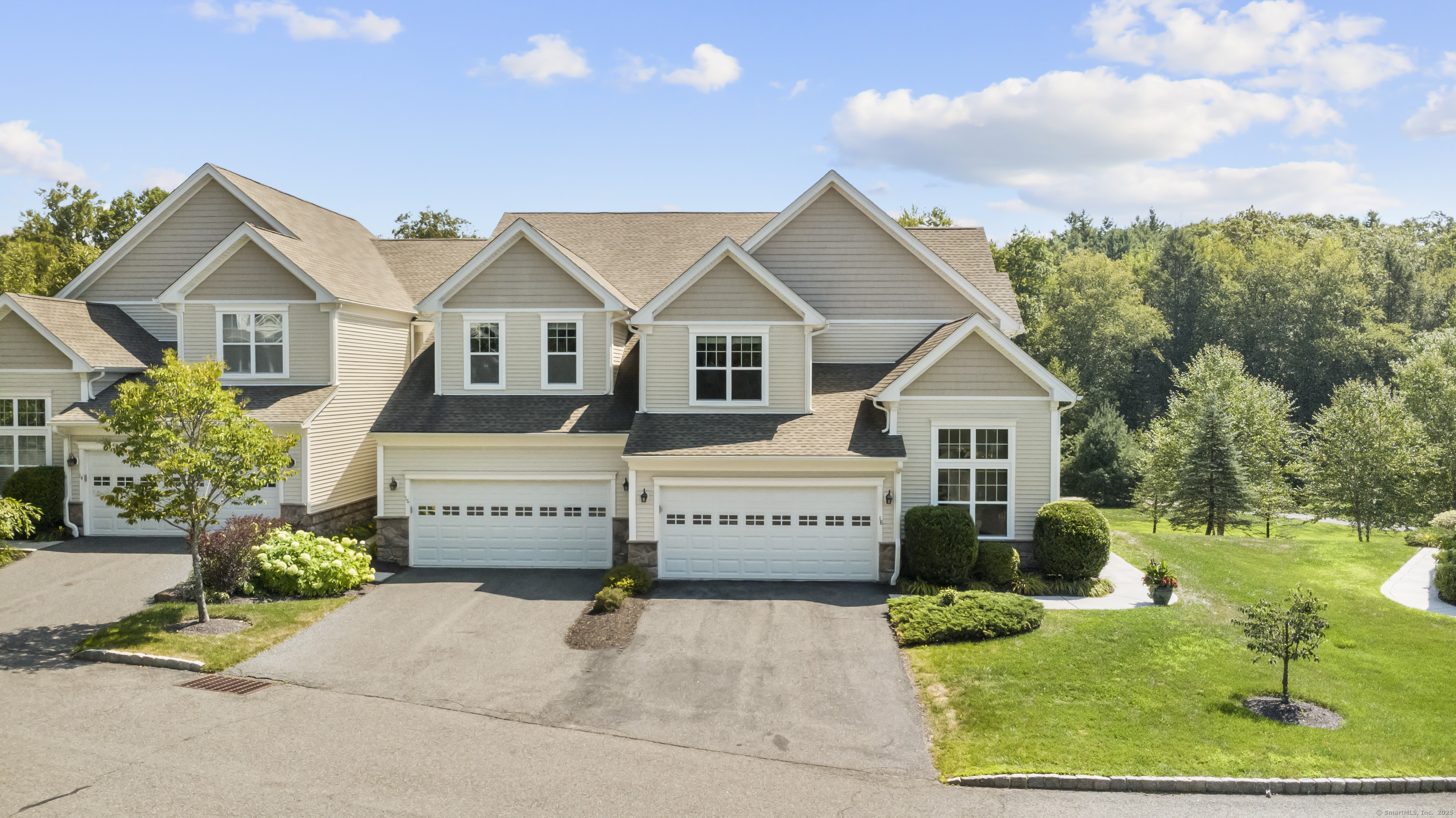 18 Winding Trail 18