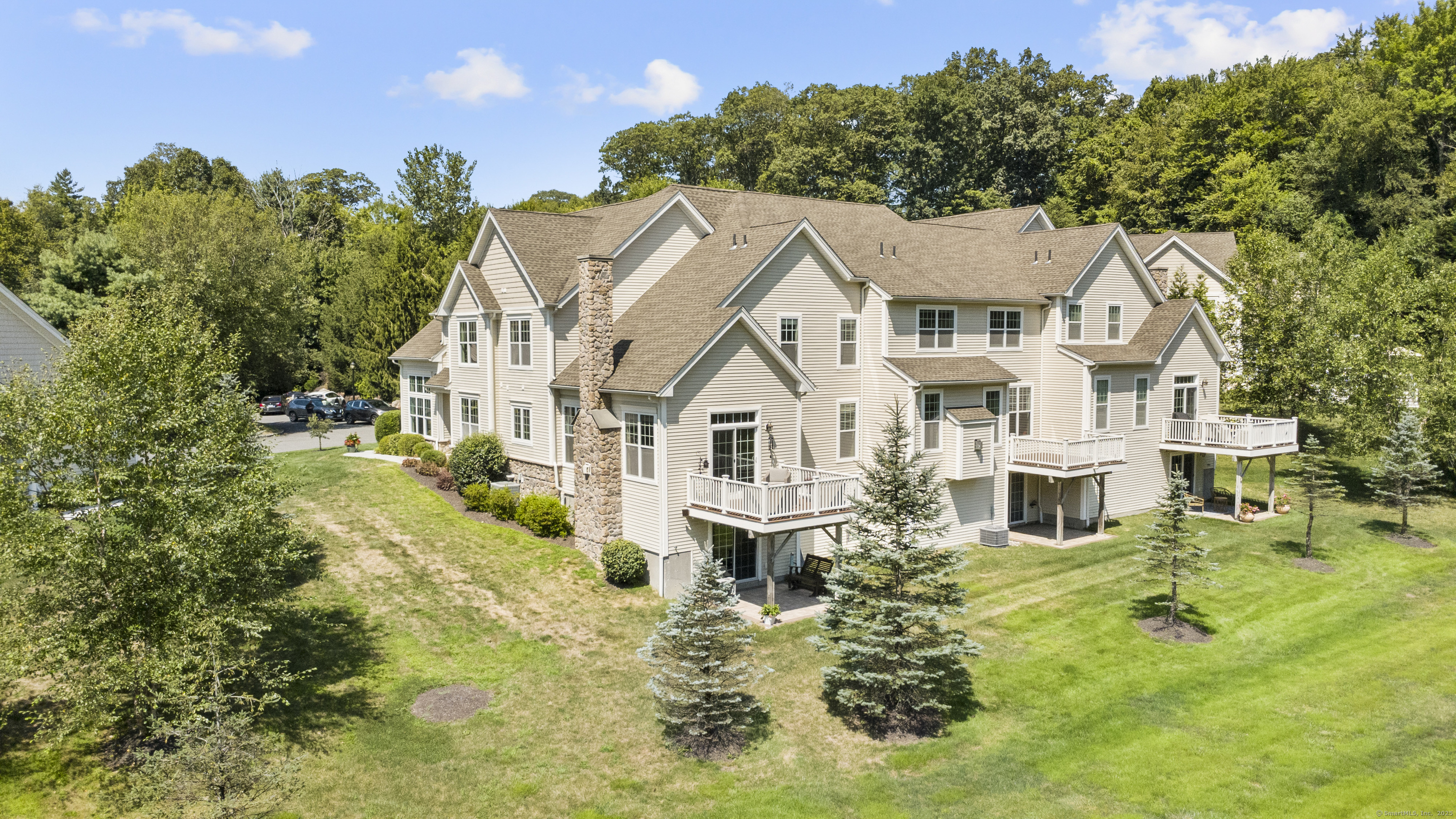 18 Winding Trail 18