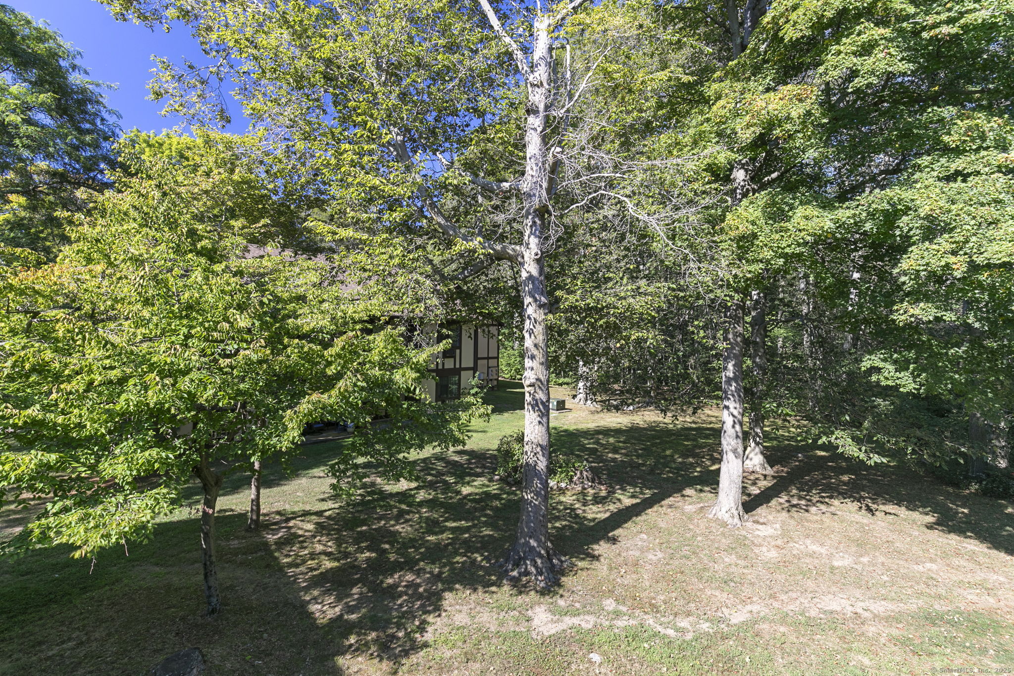 142 Foxwood Close 142