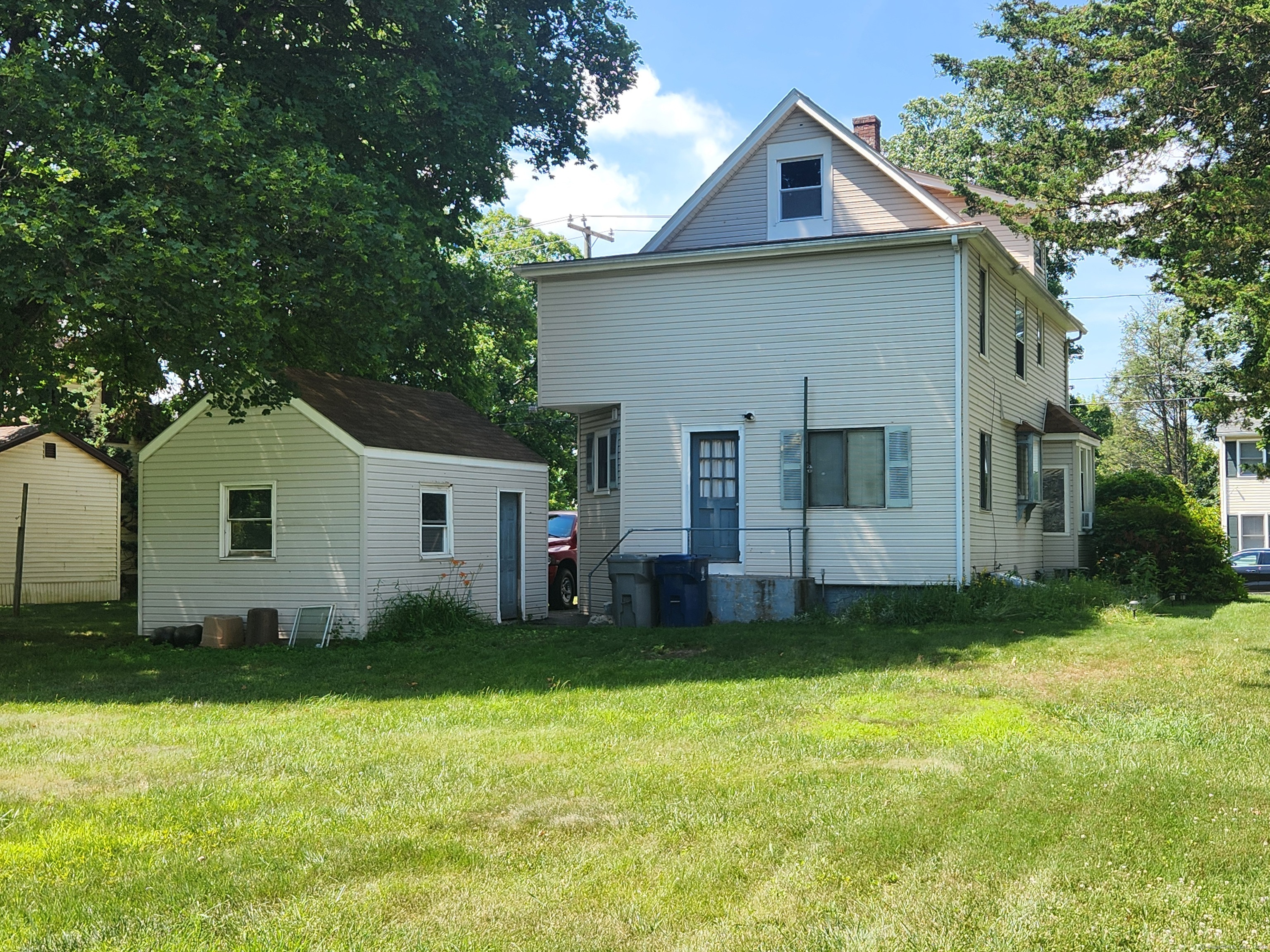 170 Westwood Avenue