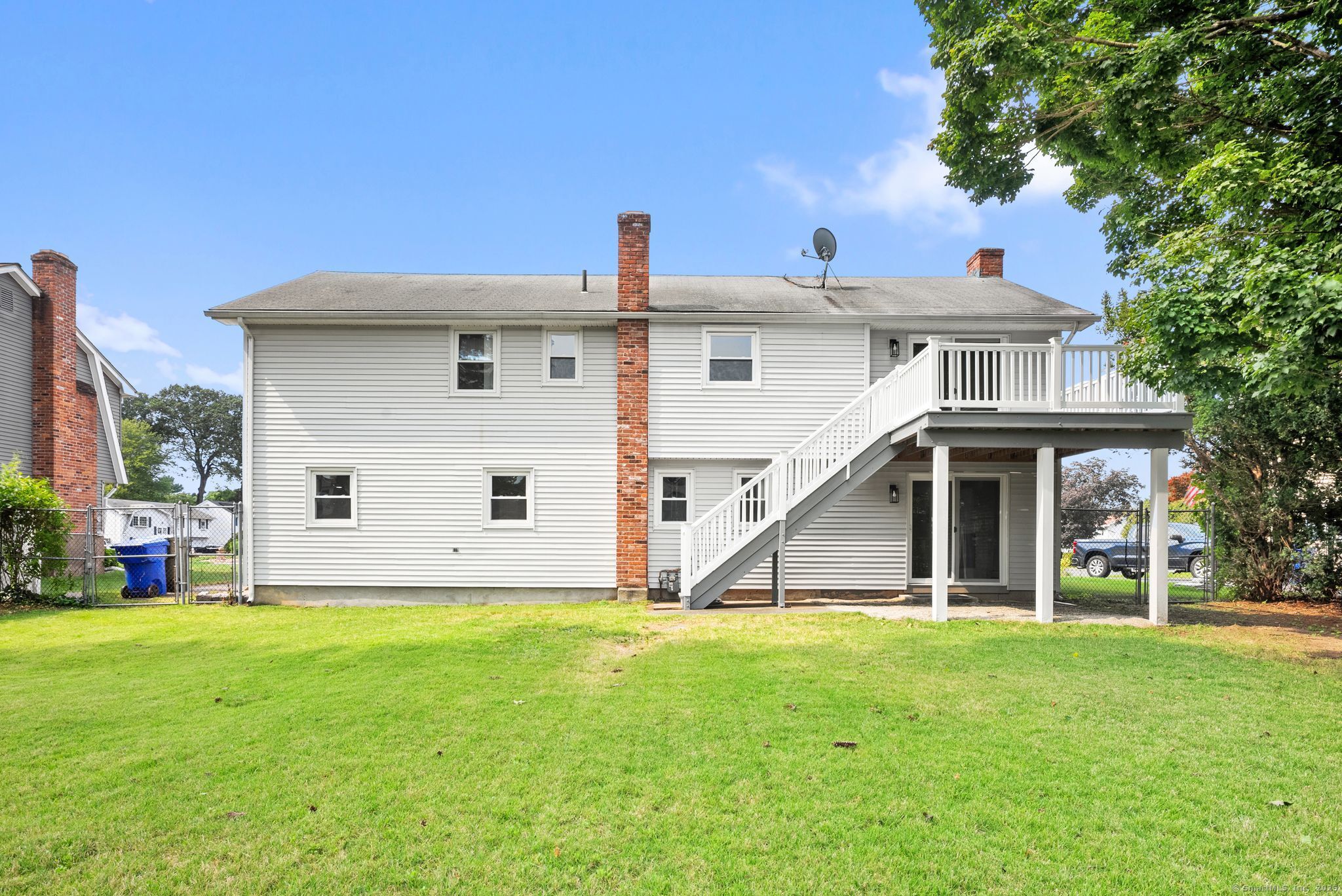 12 Carpenter Drive