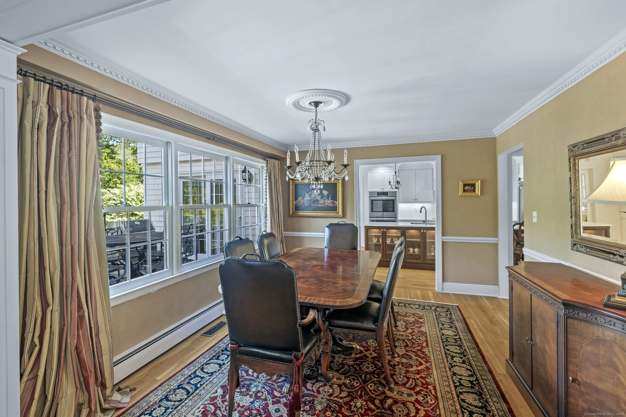 60 Sylvan Road North
