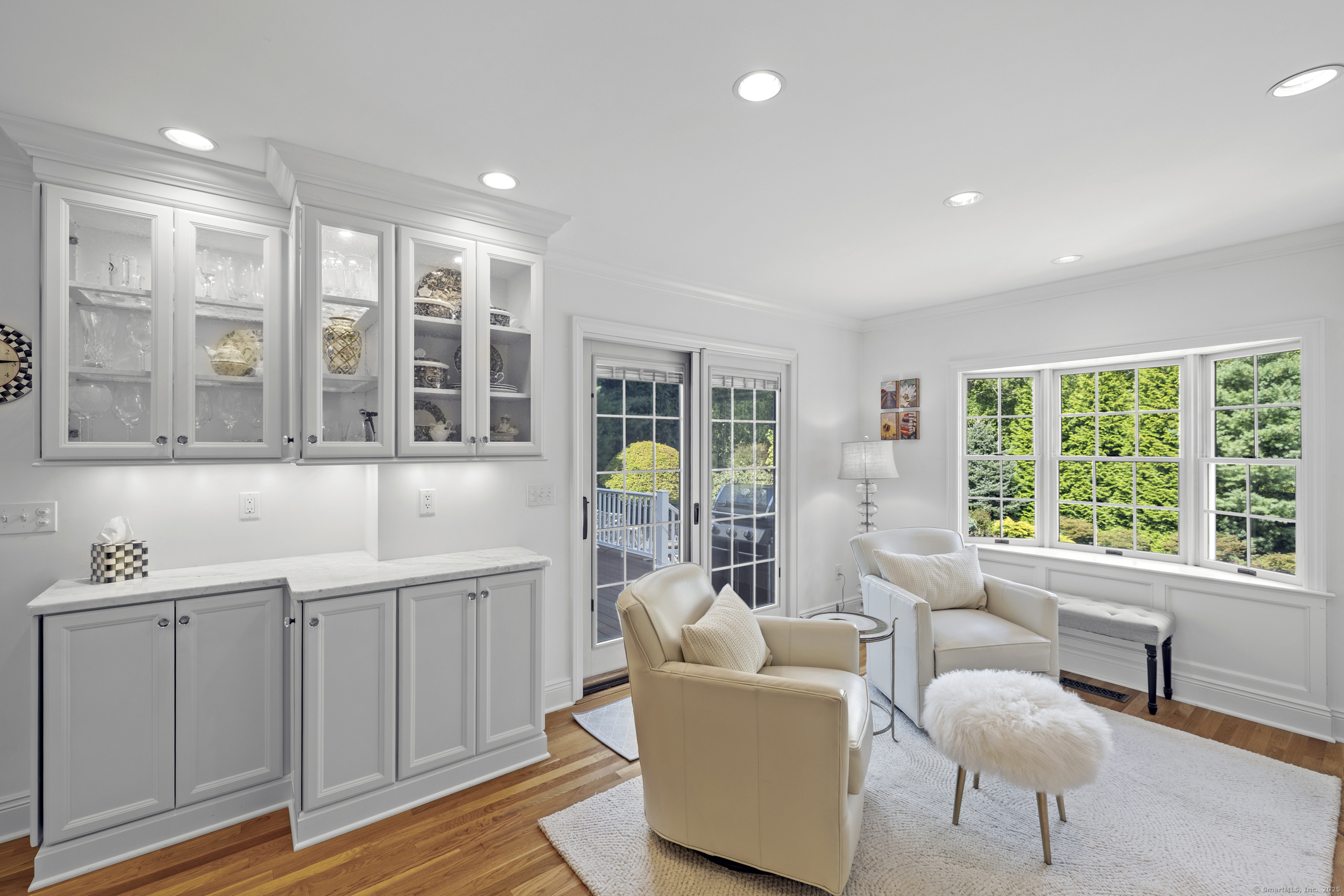 60 Sylvan Road North