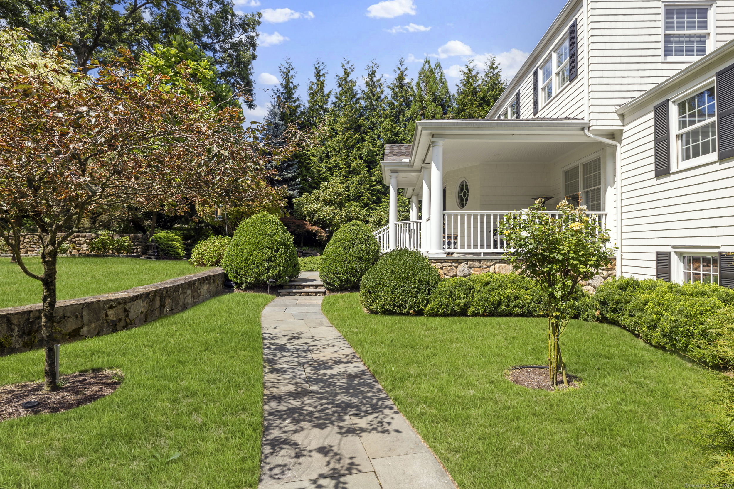 60 Sylvan Road North