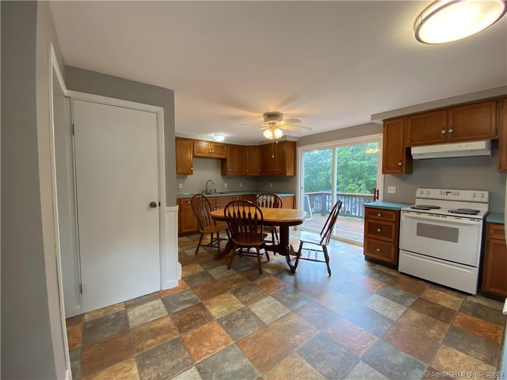 123.5 Steinmann Avenue