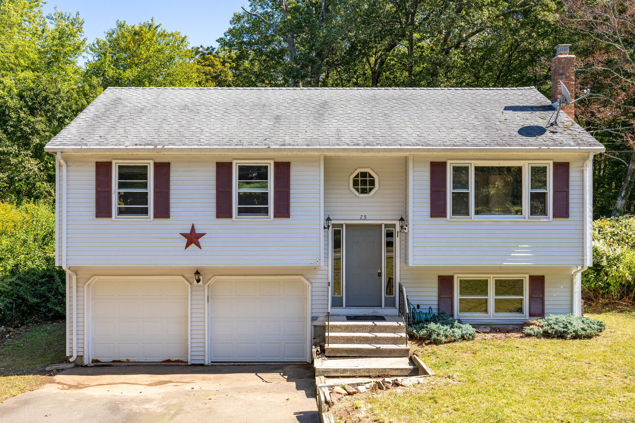 75 South Eagle Street