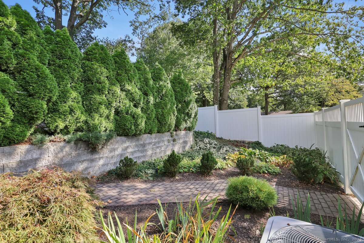 7 Butternut Drive