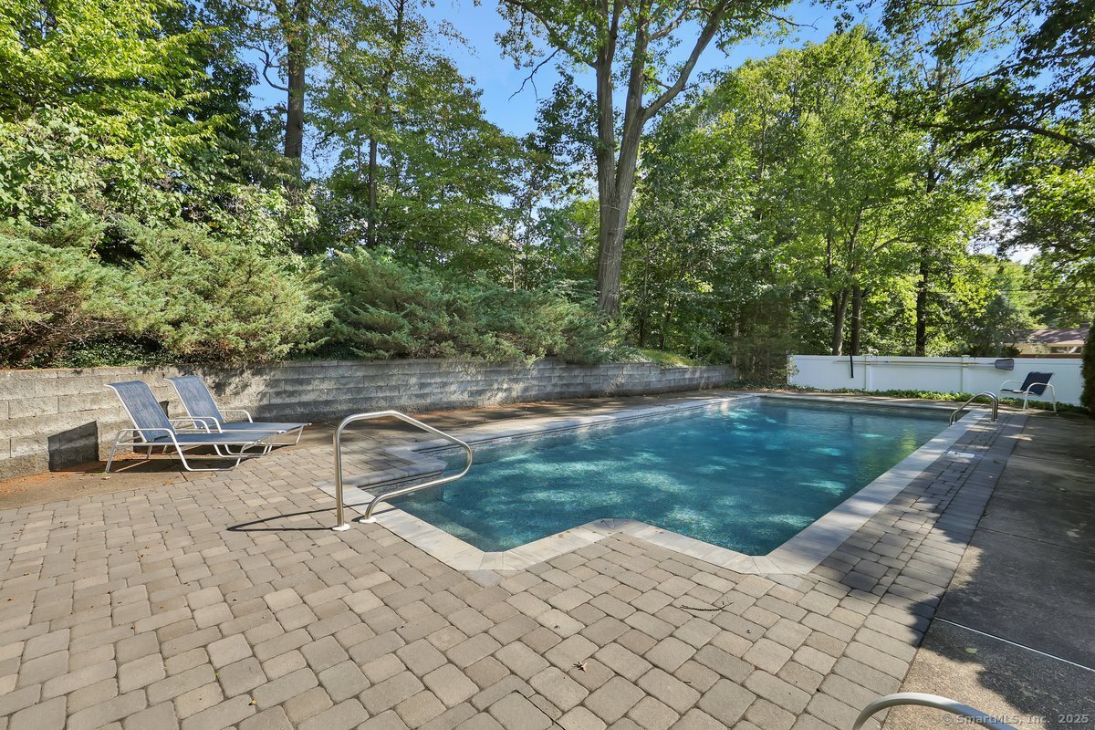 7 Butternut Drive