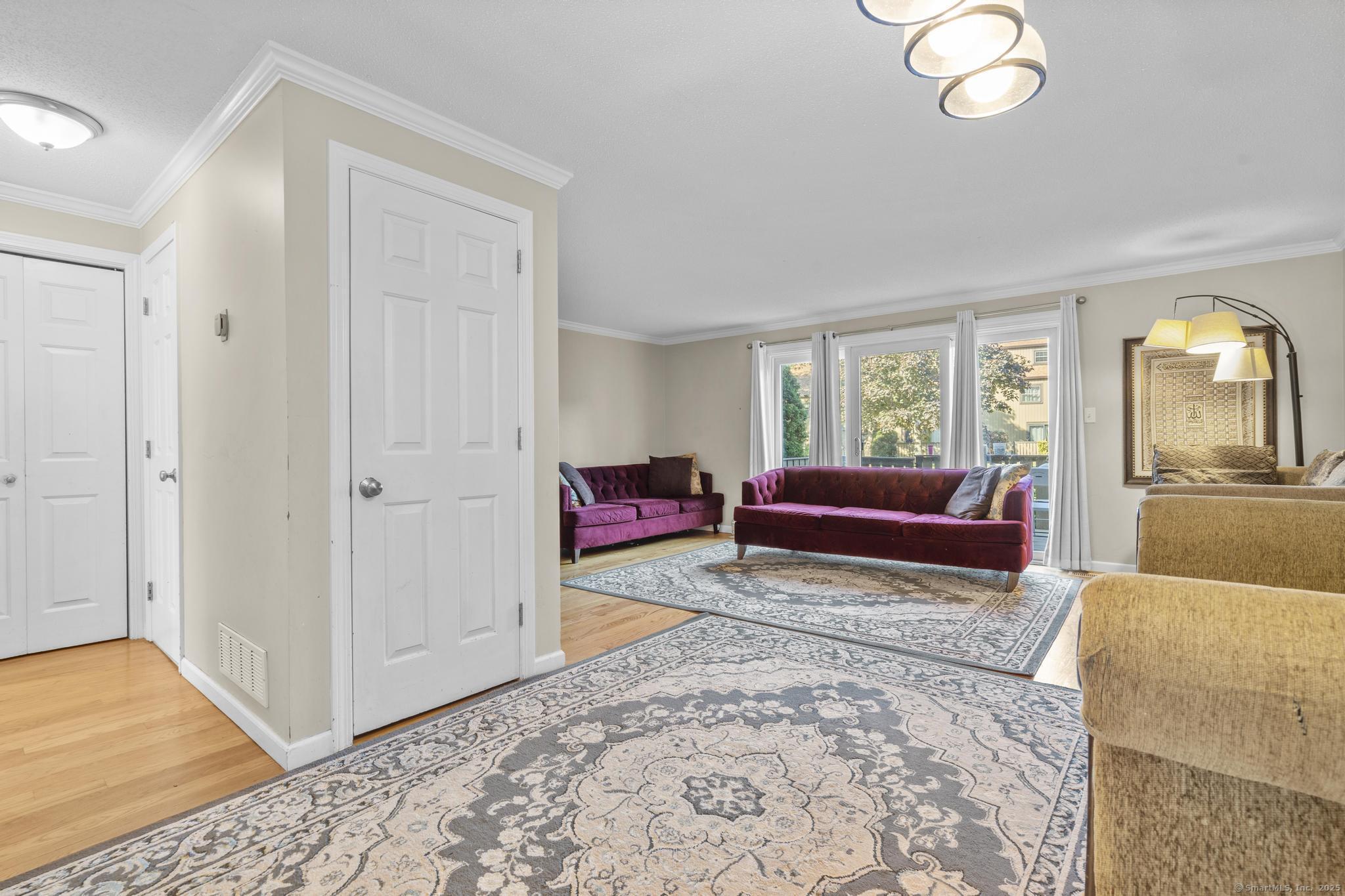 24 Mattabasset Drive 24