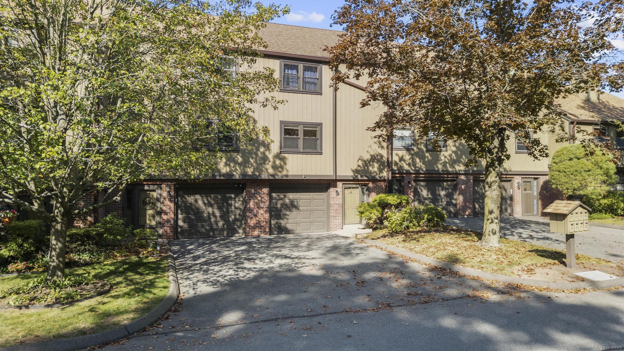 24 Mattabasset Drive 24