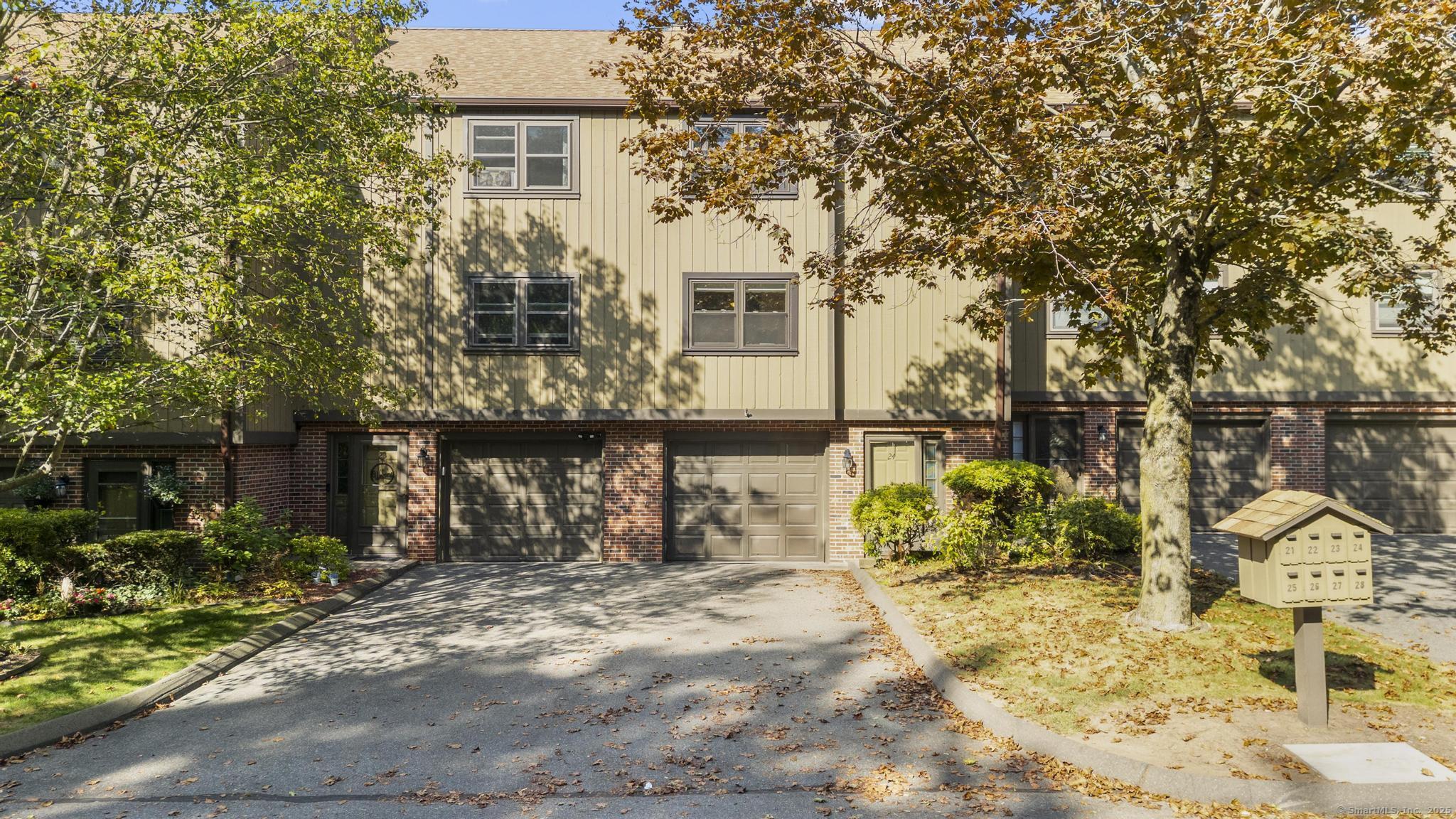24 Mattabasset Drive 24