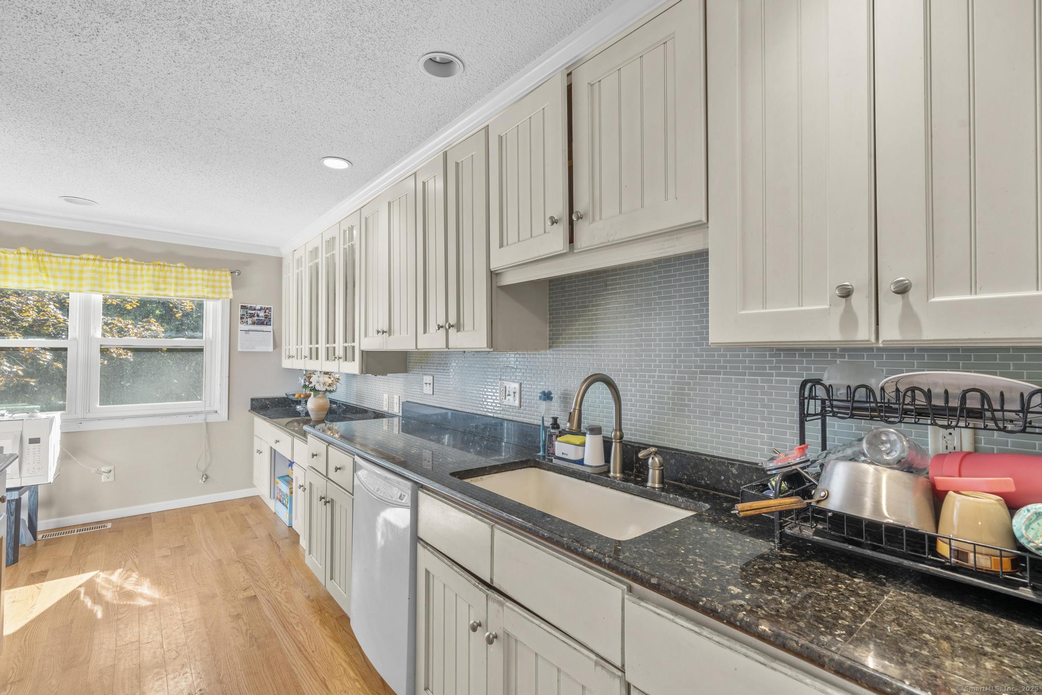 24 Mattabasset Drive 24