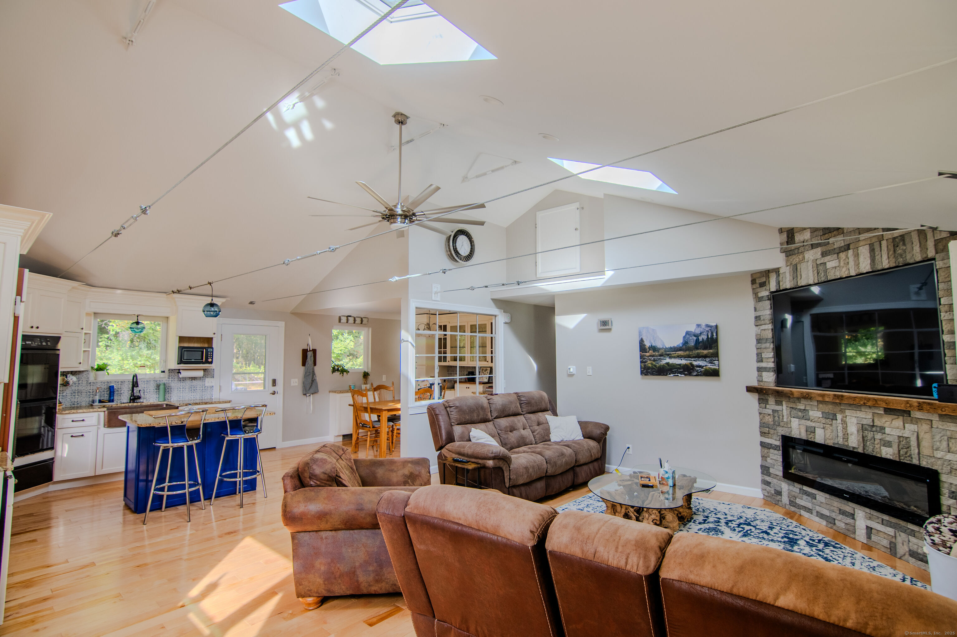 86A County Road