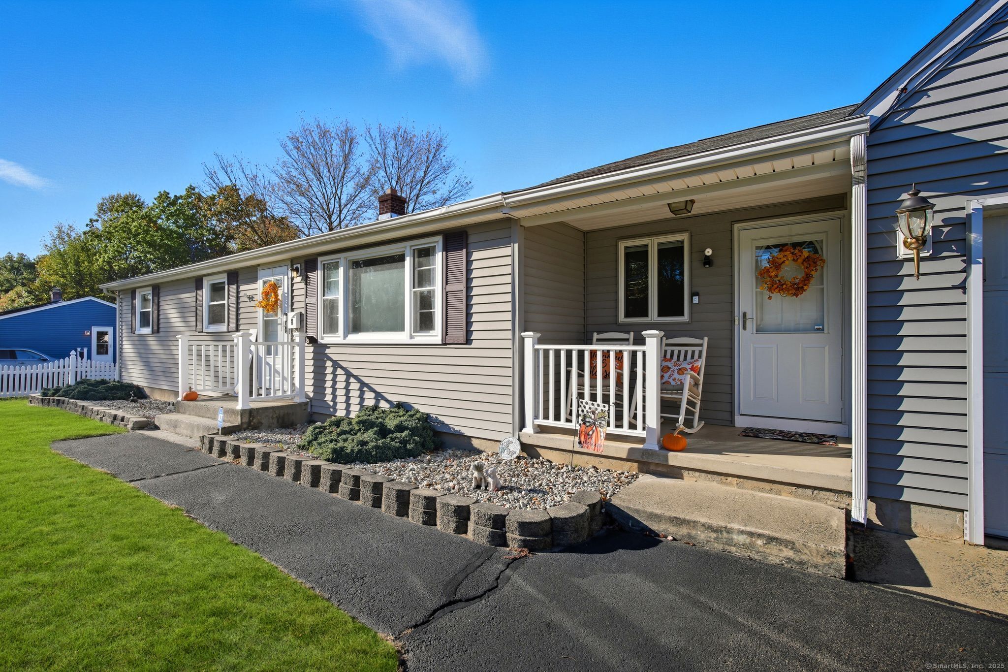 8 Gary Drive