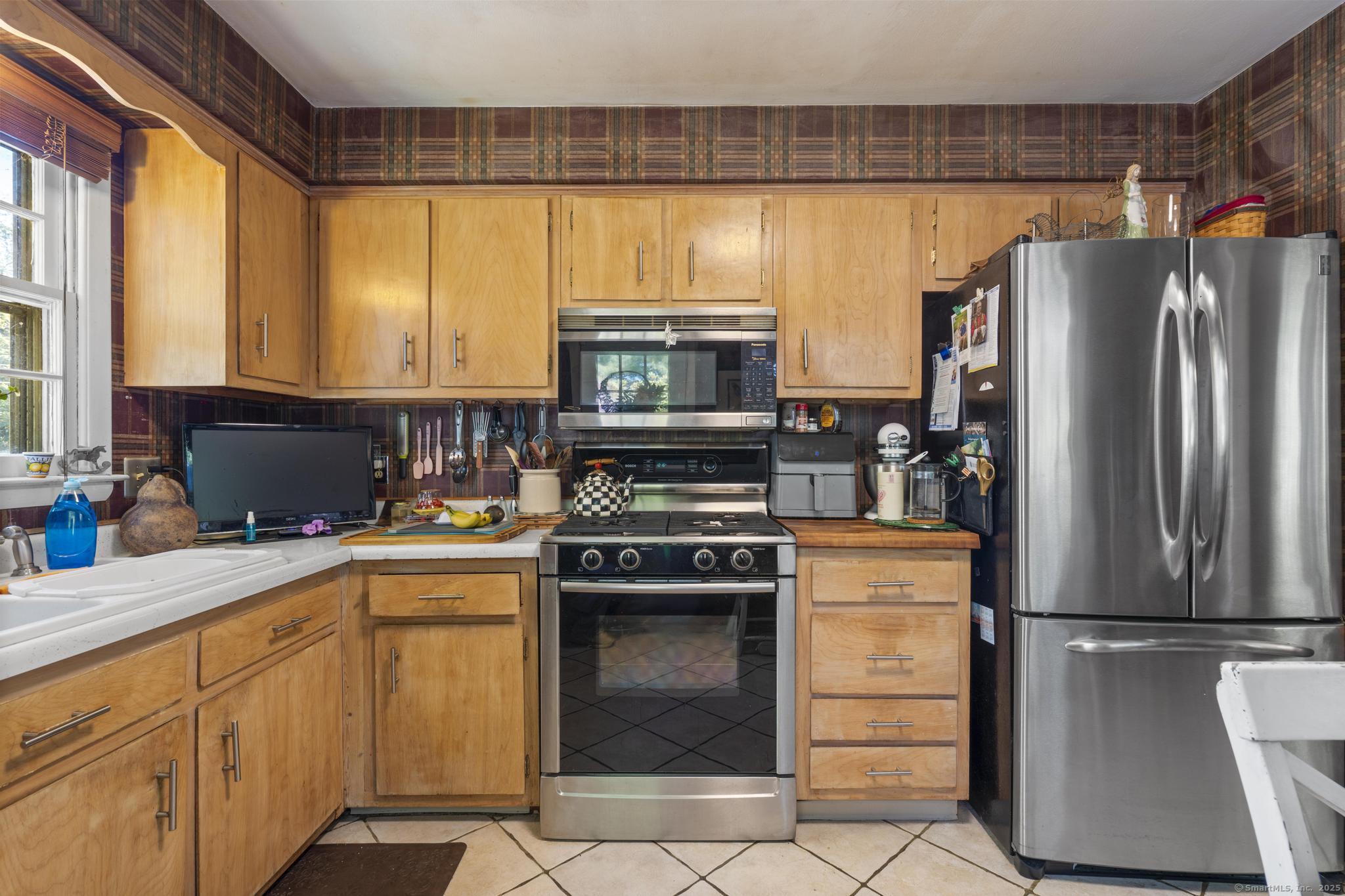 23 Meadowbrook Road