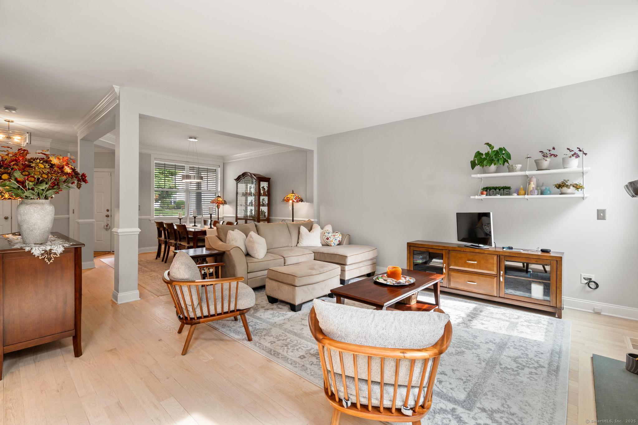 27 Winding Trail 27