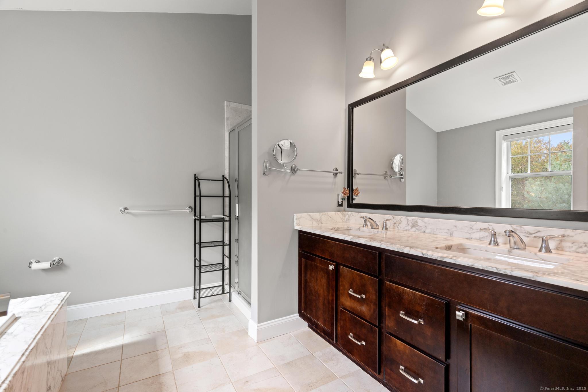 27 Winding Trail 27