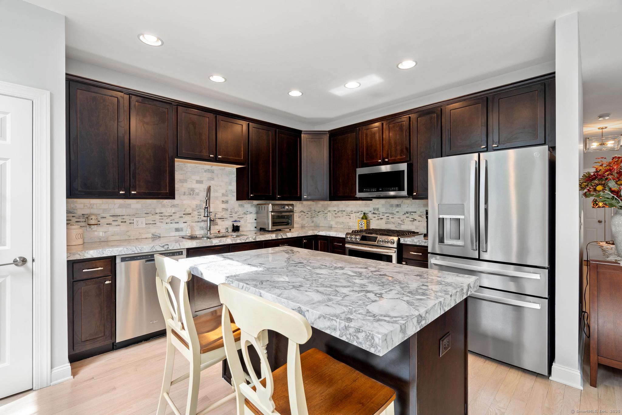 27 Winding Trail 27