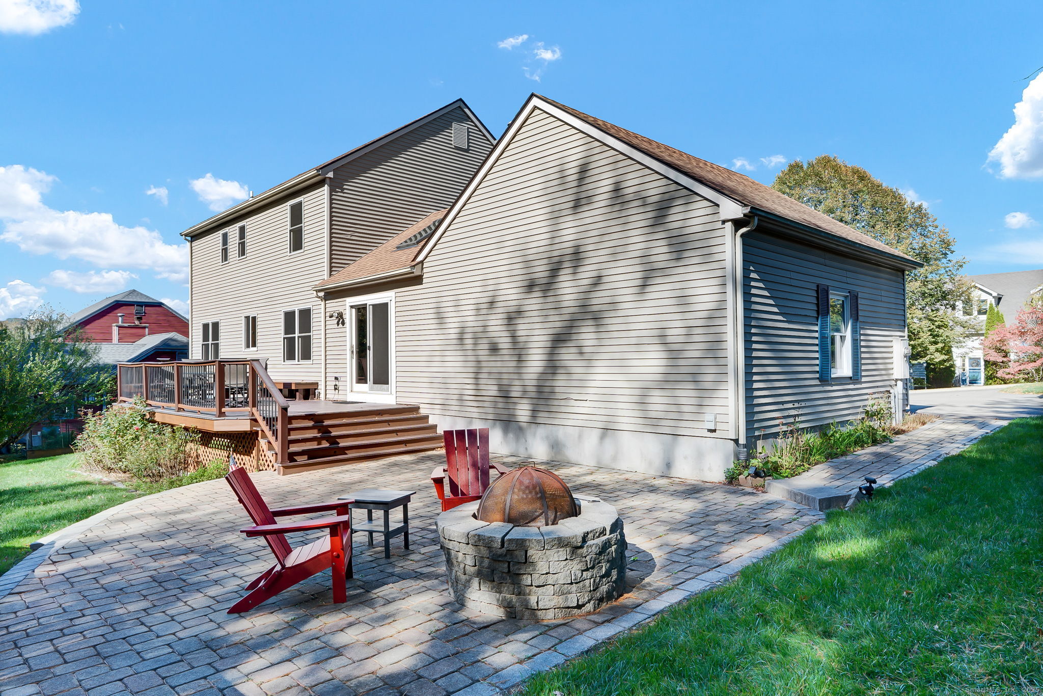 27 Valley Drive