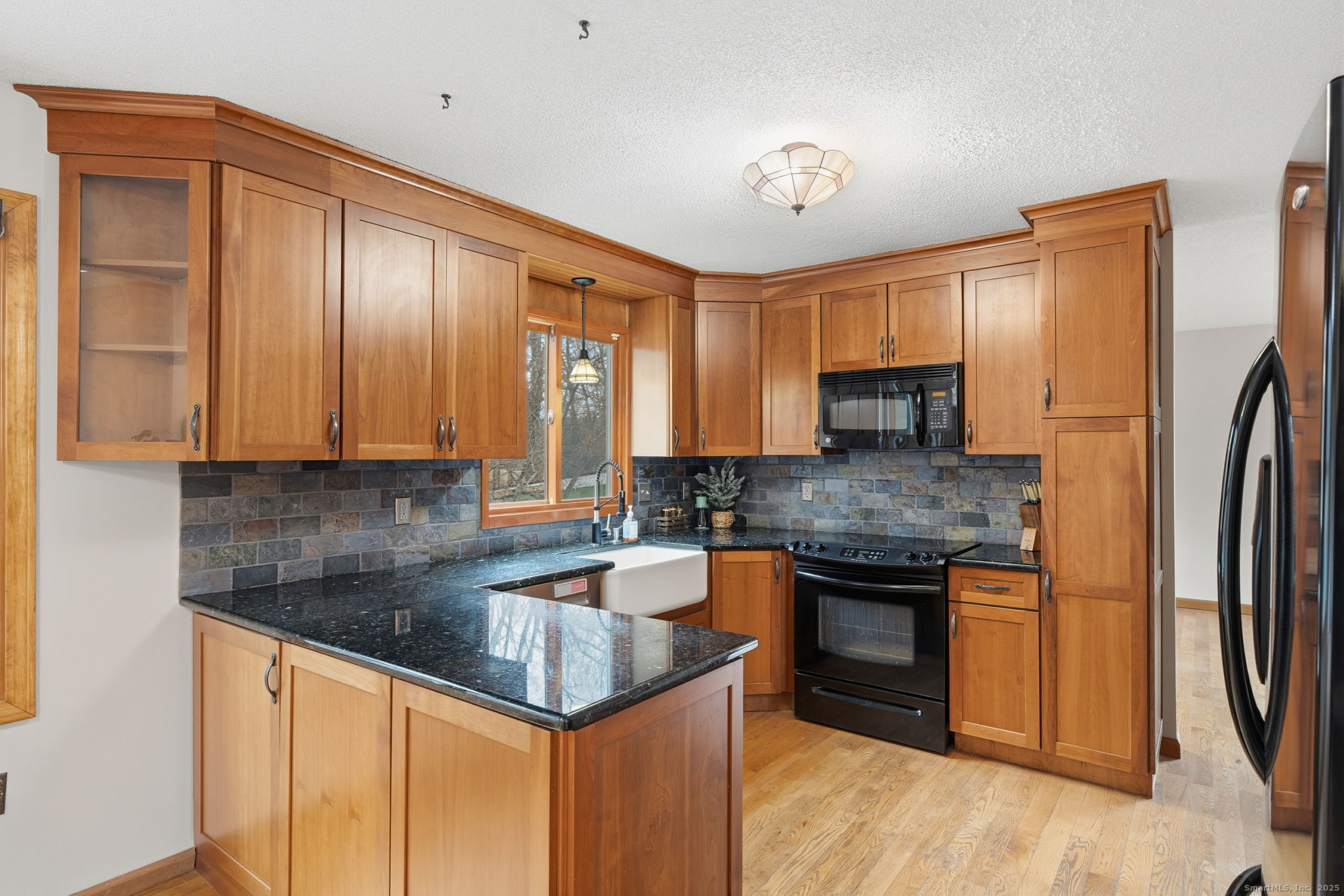 27 Valley Drive