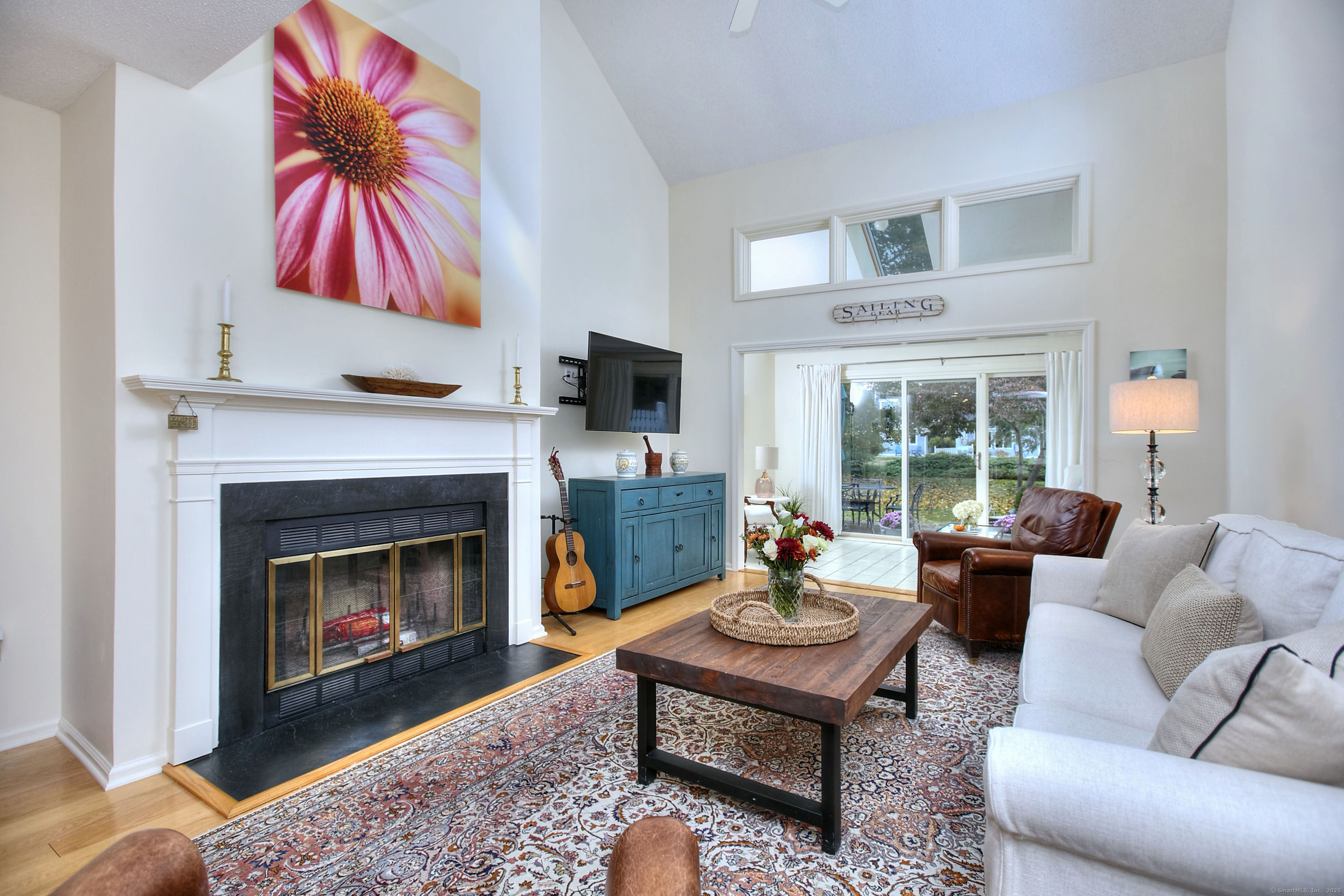 220 Lansdowne 220