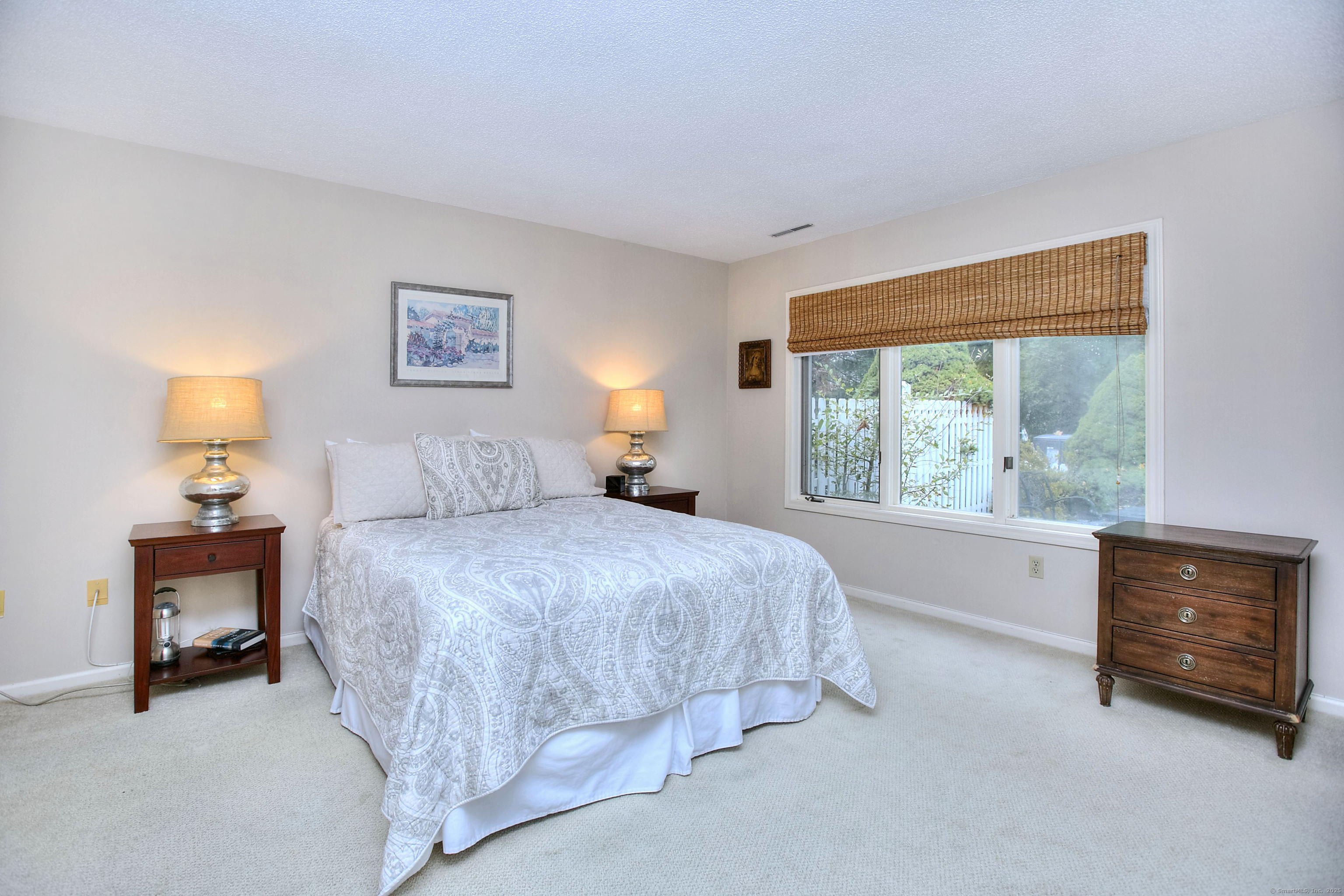 220 Lansdowne 220