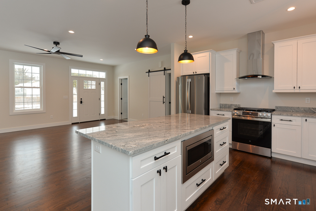 8 Spruce Brook Road