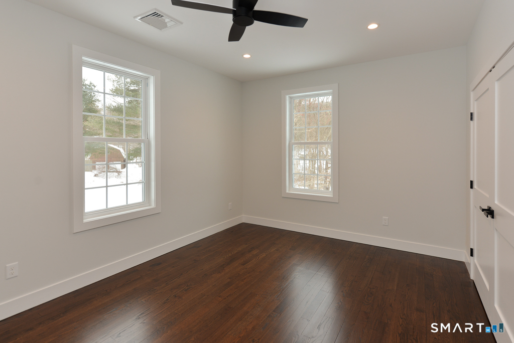 8 Spruce Brook Road