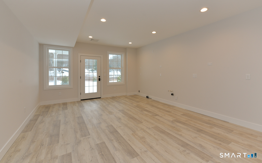8 Spruce Brook Road