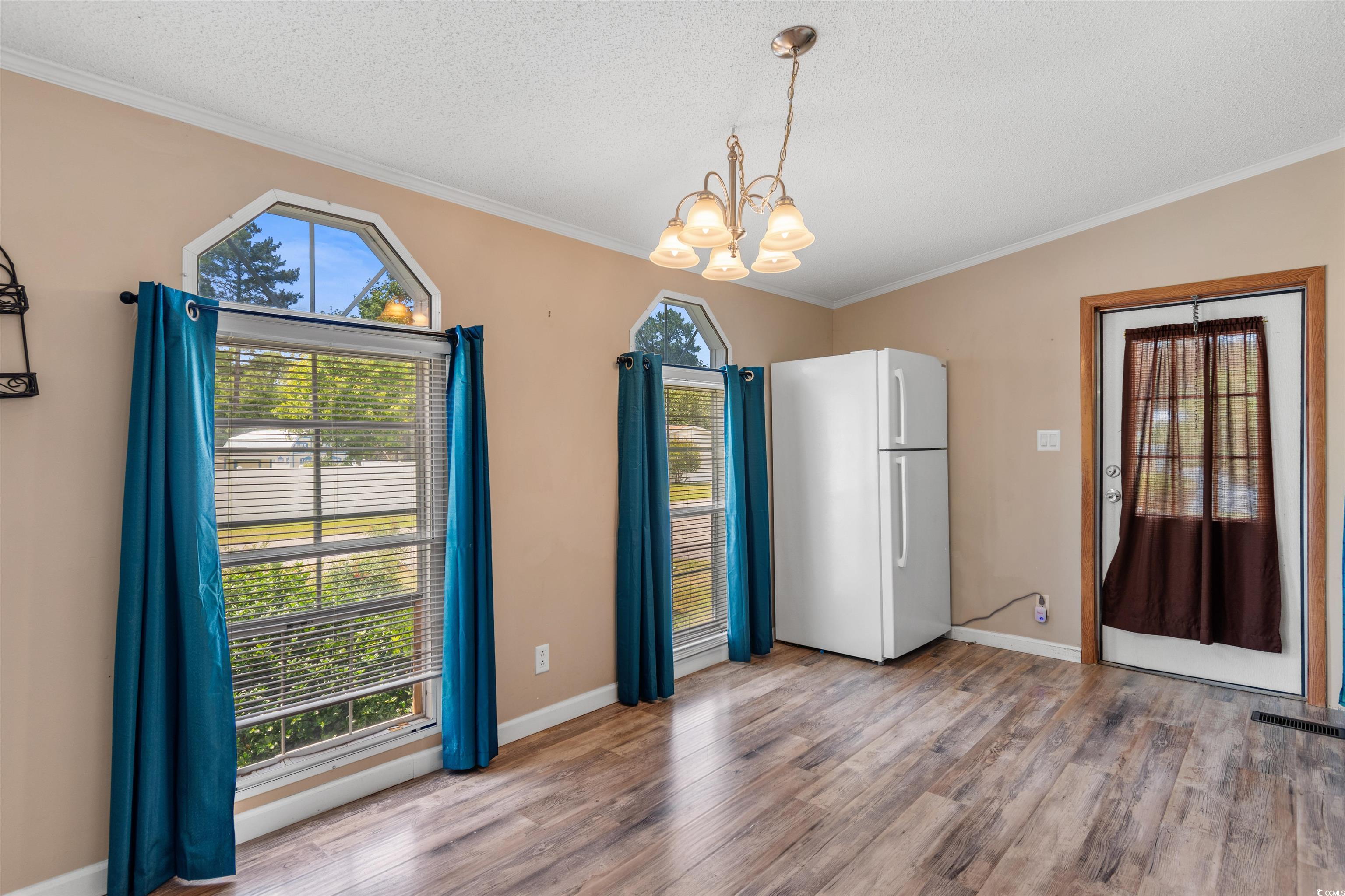 986 Plantation Dr.