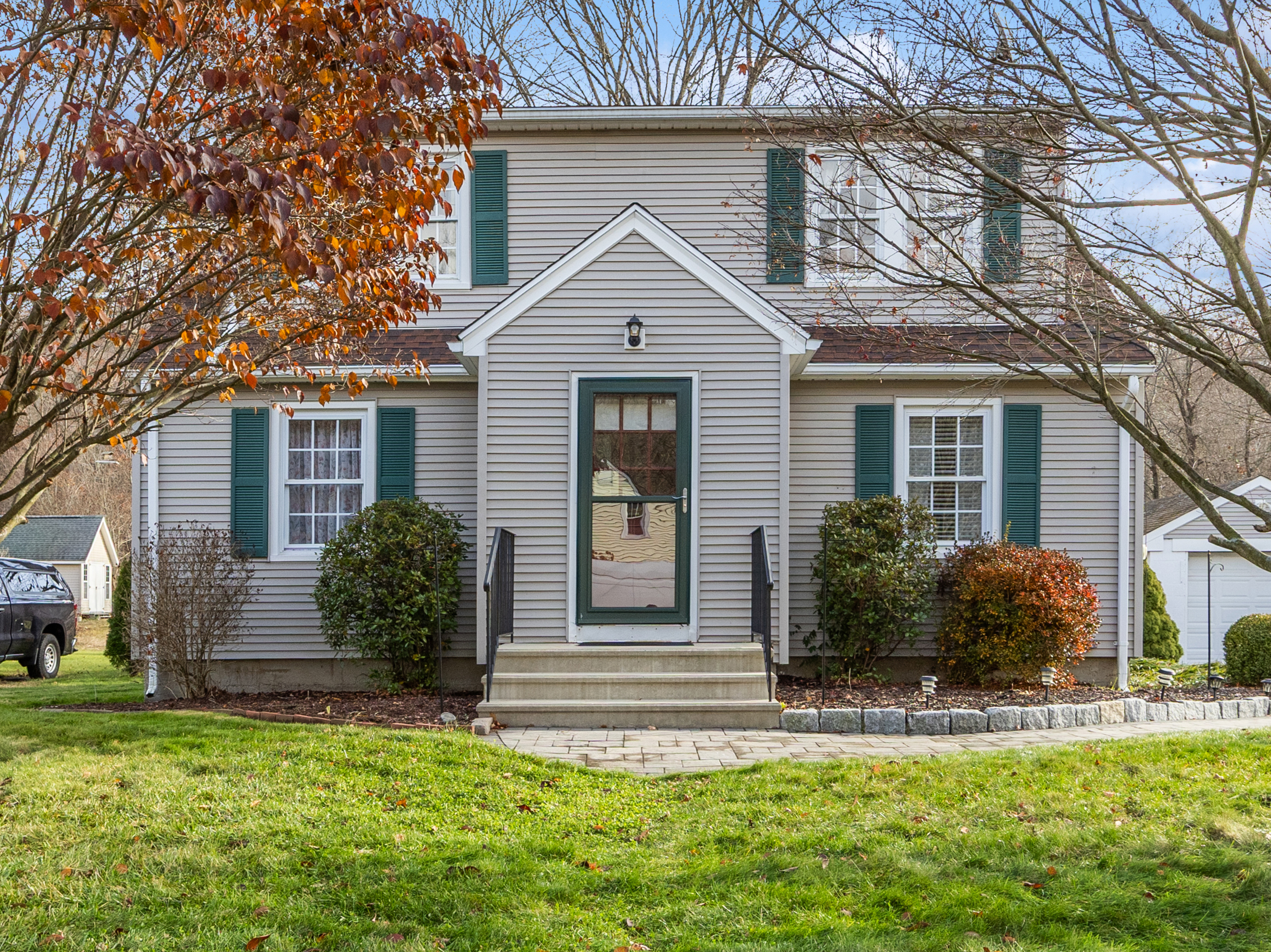 71 Treadwell Avenue