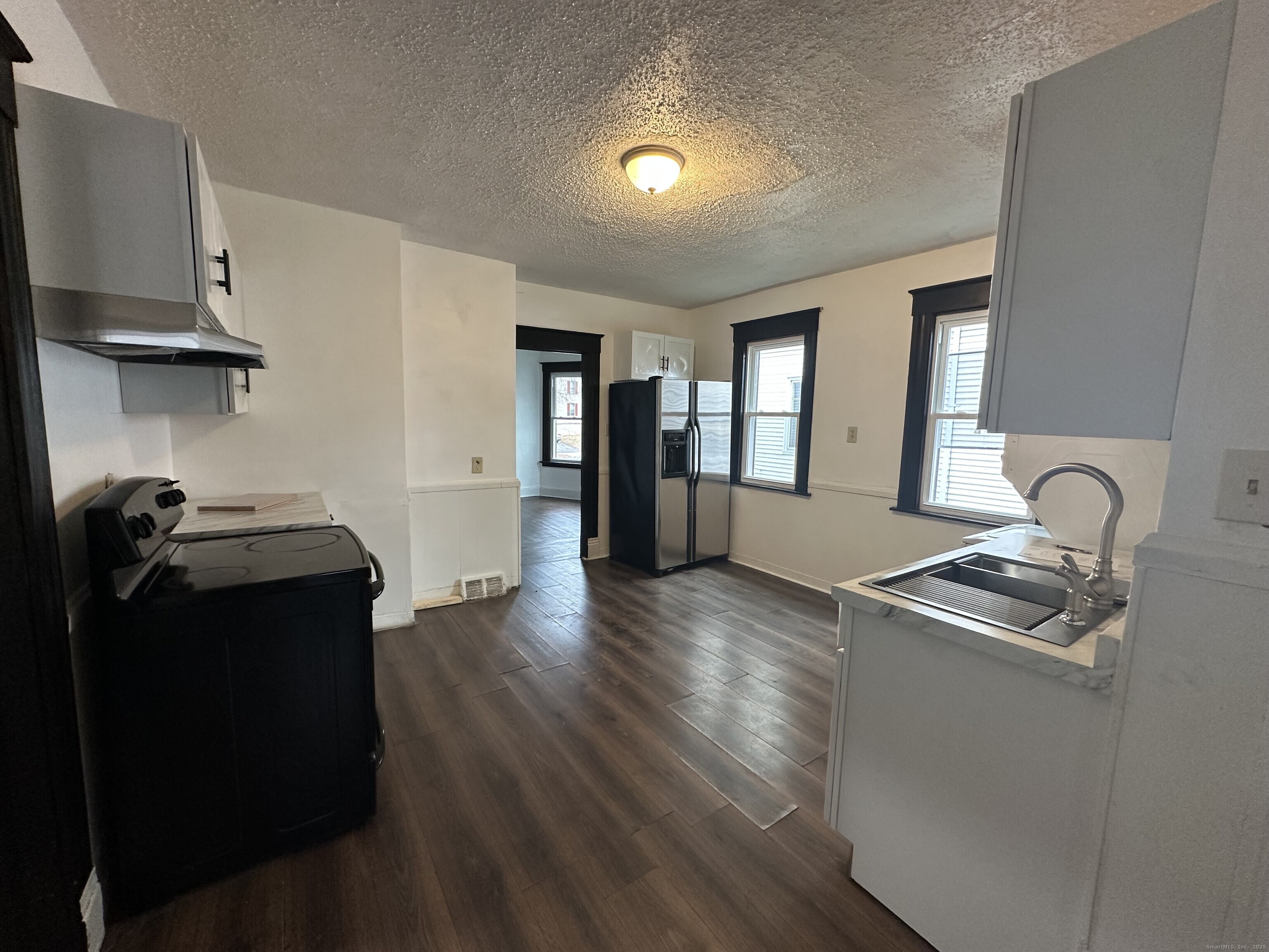 100 Shuttle Meadow Avenue