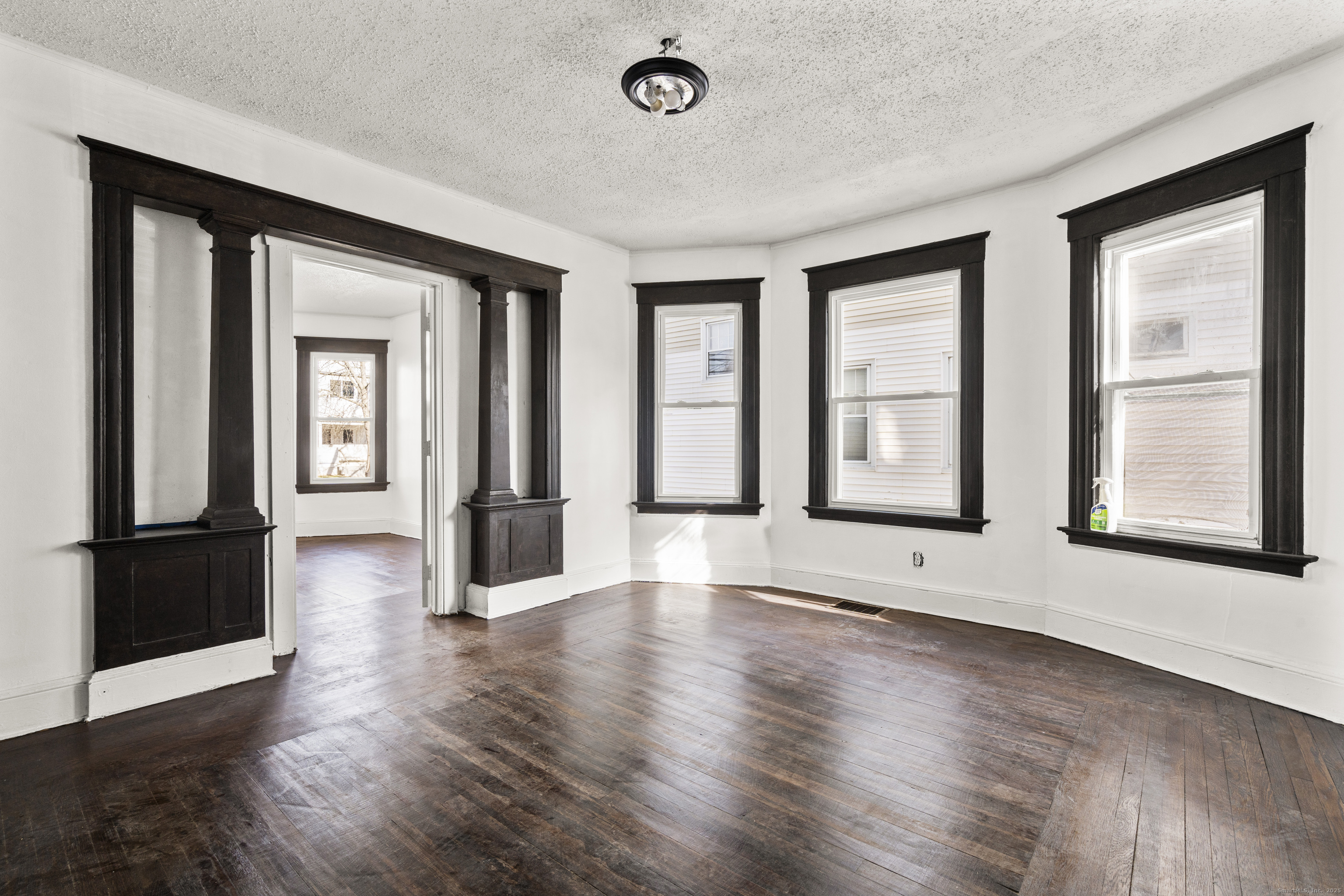 100 Shuttle Meadow Avenue