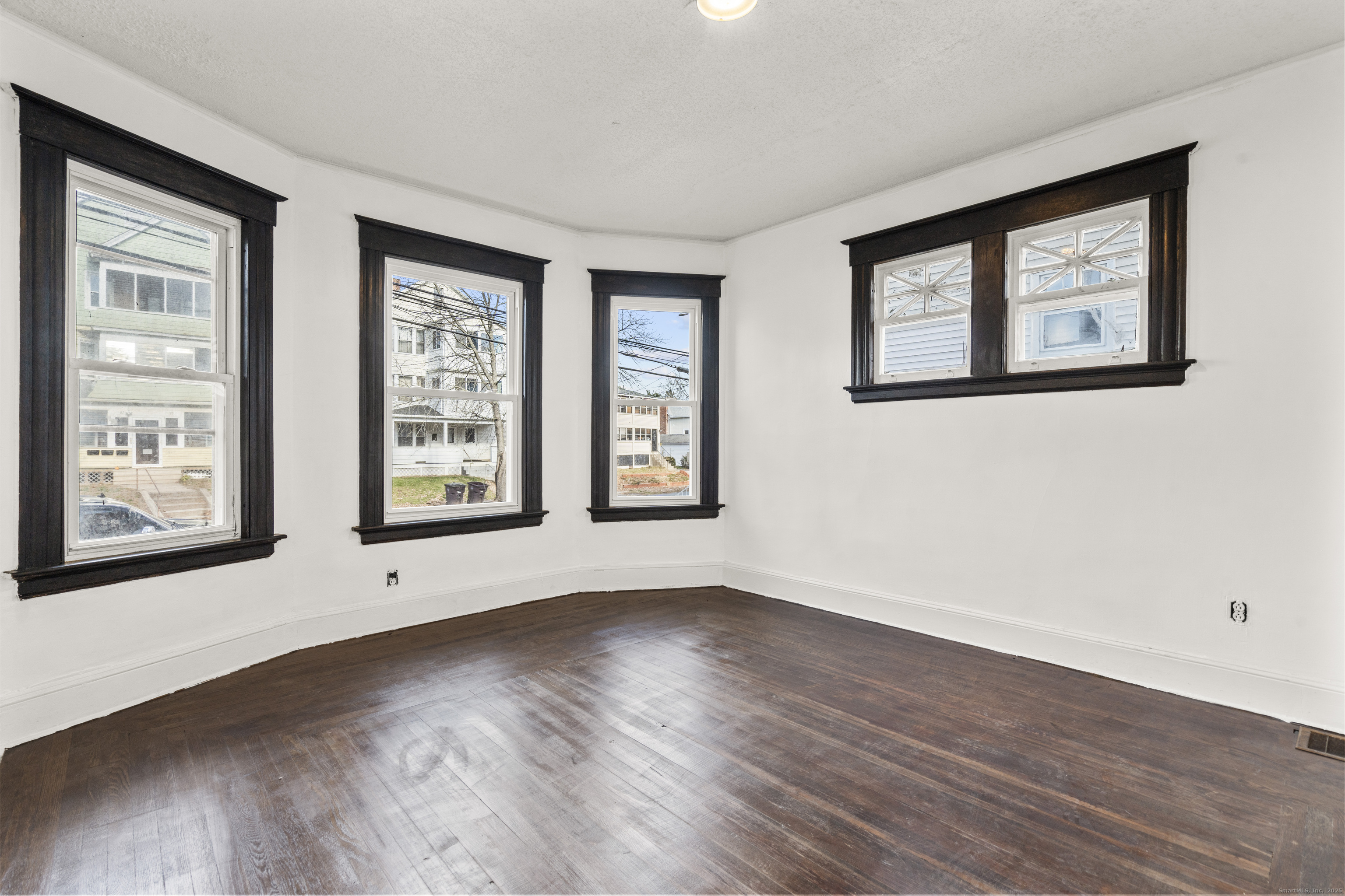 100 Shuttle Meadow Avenue