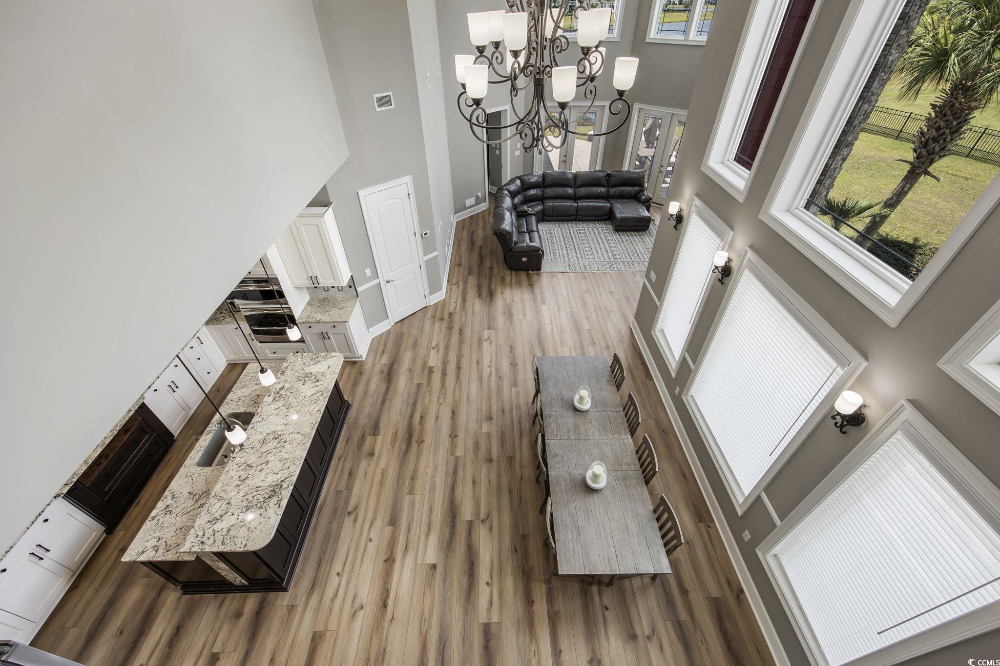 2704 Catbird Circle