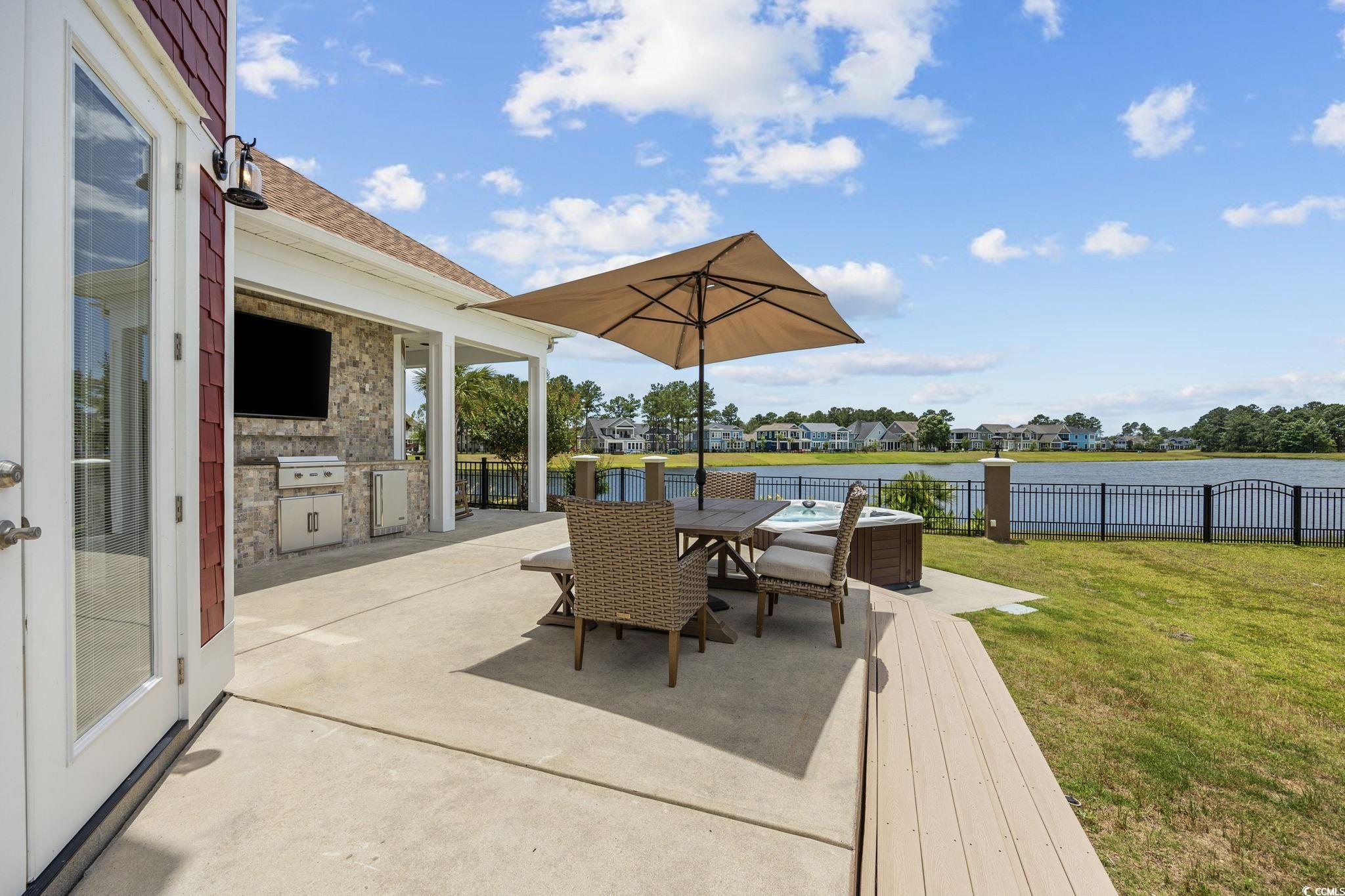 2704 Catbird Circle