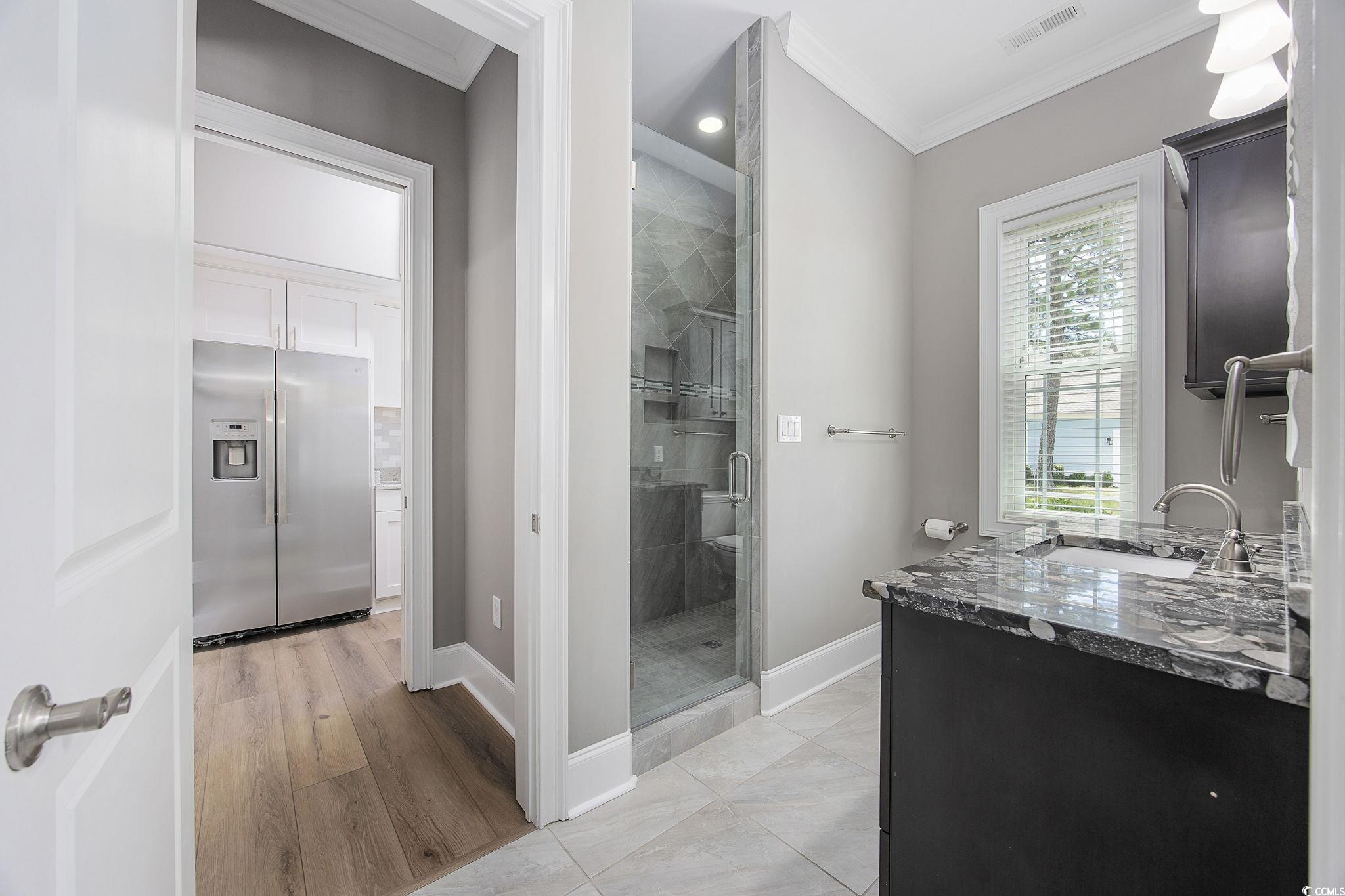 2704 Catbird Circle